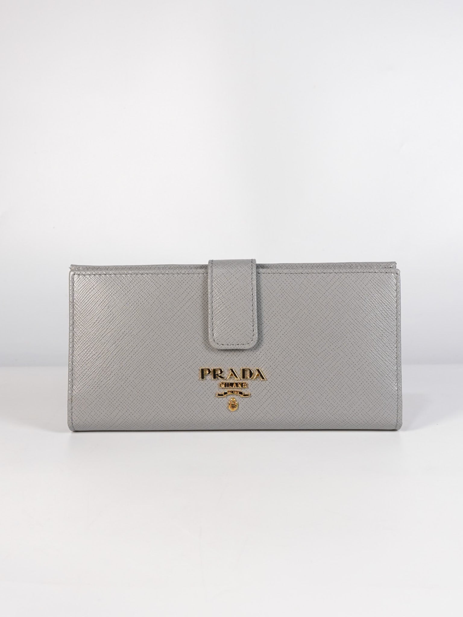 1MV025 Bi-fold Long Wallet in Nube Saffiano Leather | Purse Maison Luxury Bags Shop