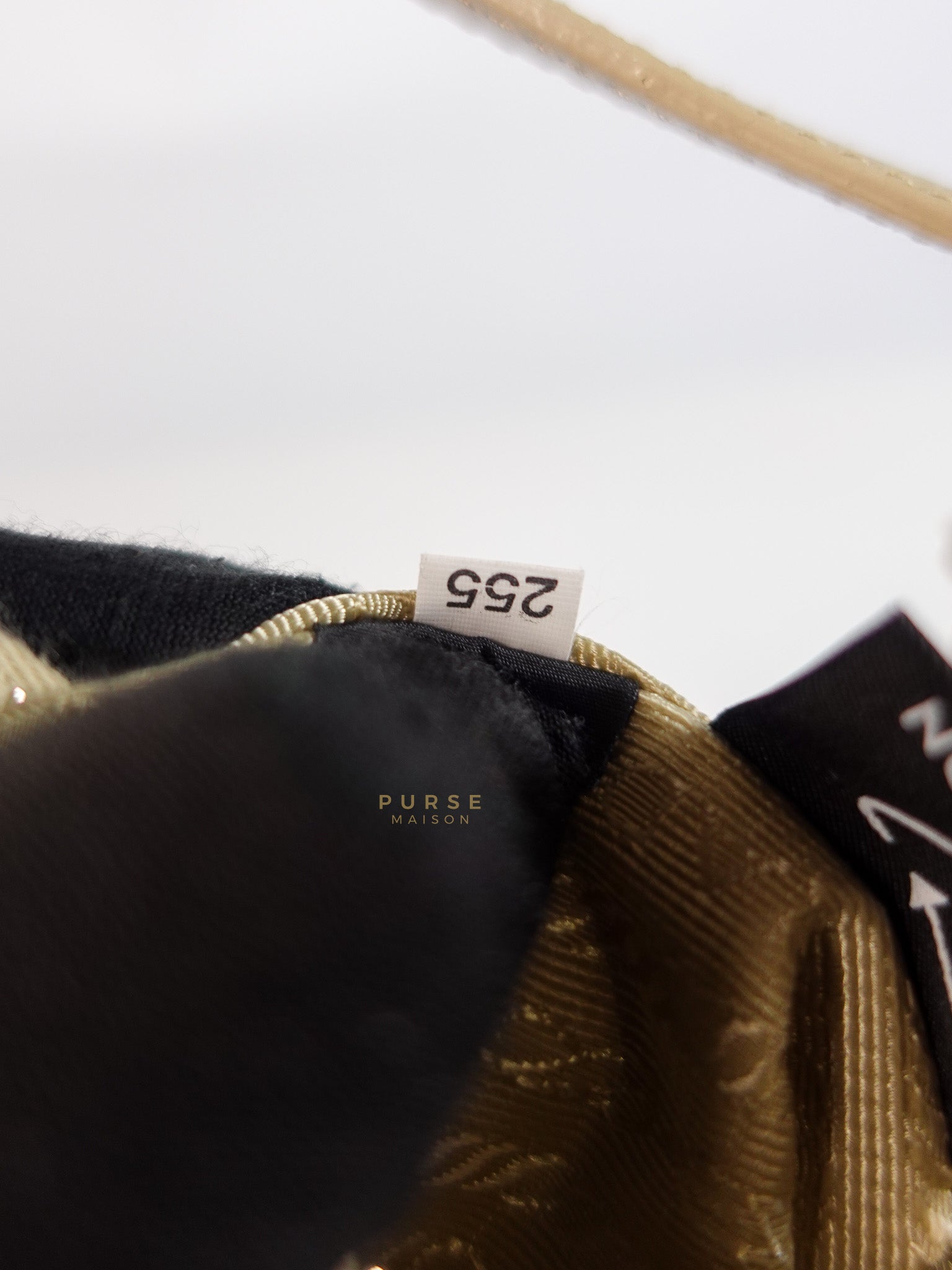 1NE204 Re-edition 2005 Deserto Tessuto Saffiano Shoulder Bag | Purse Maison Luxury Bags Shop