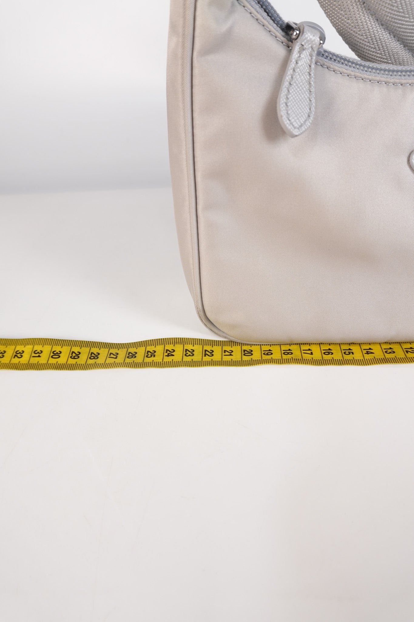 1NE515 Re-edition 2000 in Fiordaliso Tessuto Nylon | Purse Maison Luxury Bags Shop