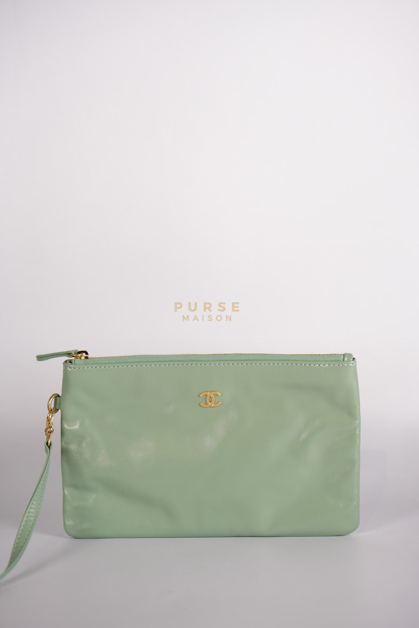 22 Medium in Light Green Shiny Calfskin Leather & Aged Gold Hardware (Microchip) | Purse Maison Luxury Bags Shop