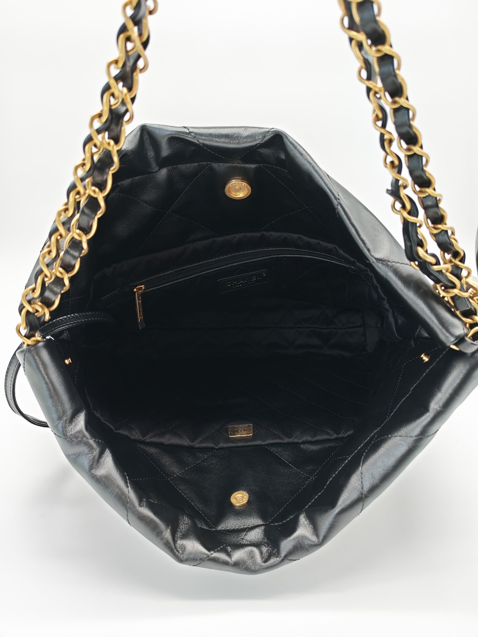 22 Small in Black Quilted Shiny Calfskin Leather and Aged Gold Hardware (Microchip) | Purse Maison Luxury Bags Shop