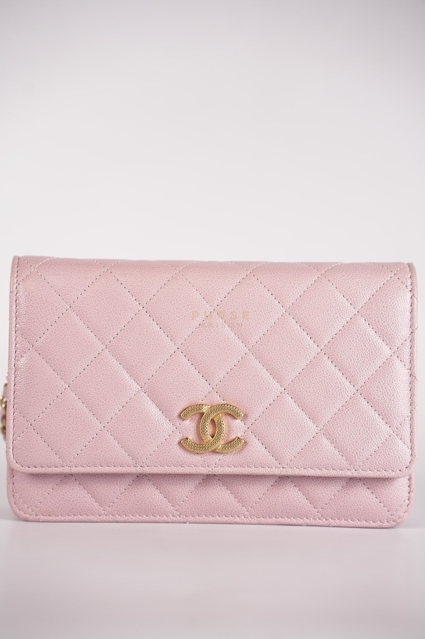 22B Golden CC Wallet on Chain in Pink Caviar Leather and Light Gold Hardware (Microchip) | Purse Maison Luxury Bags Shop