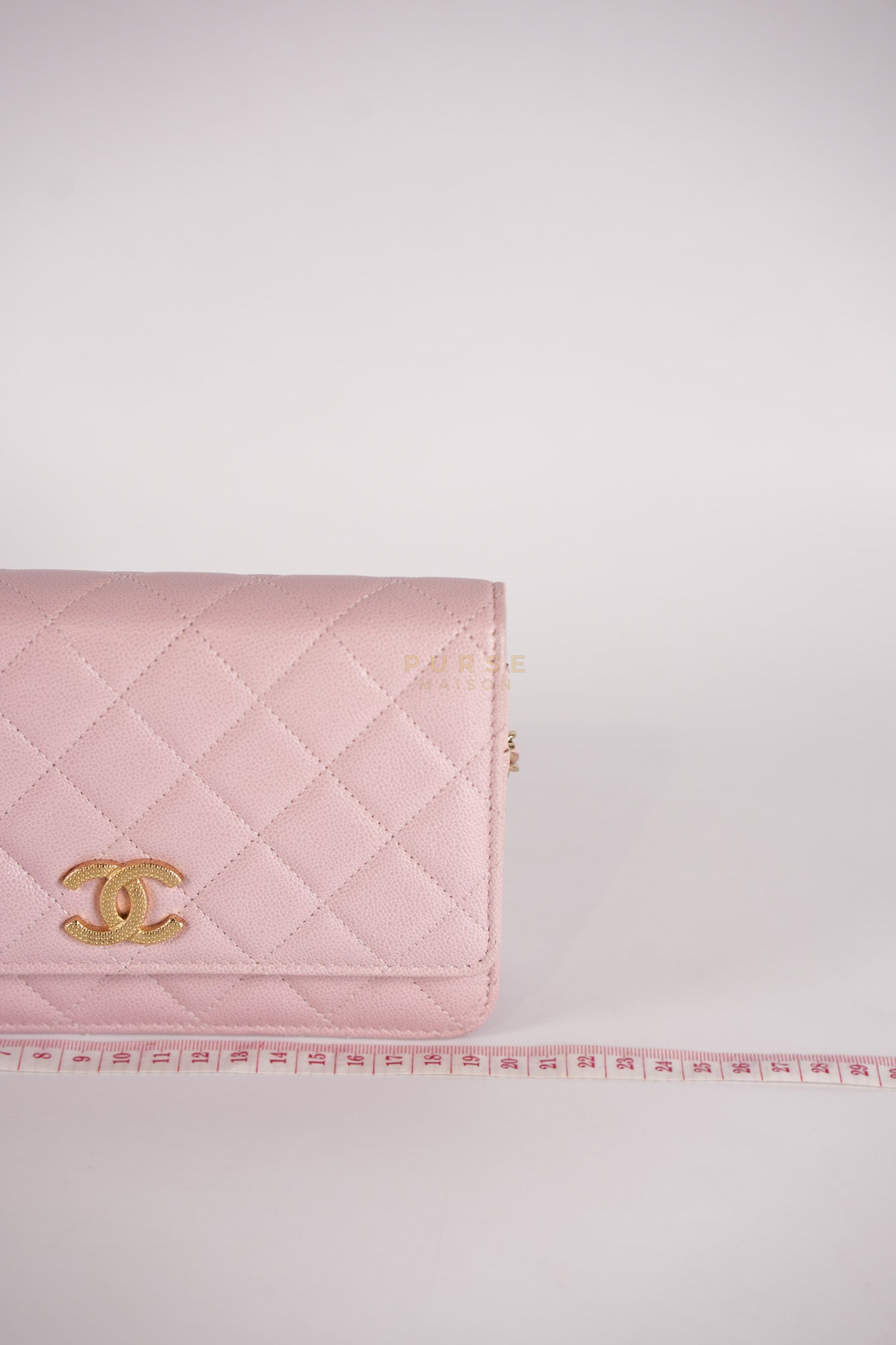 22B Golden CC Wallet on Chain in Pink Caviar Leather and Light Gold Hardware (Microchip) | Purse Maison Luxury Bags Shop