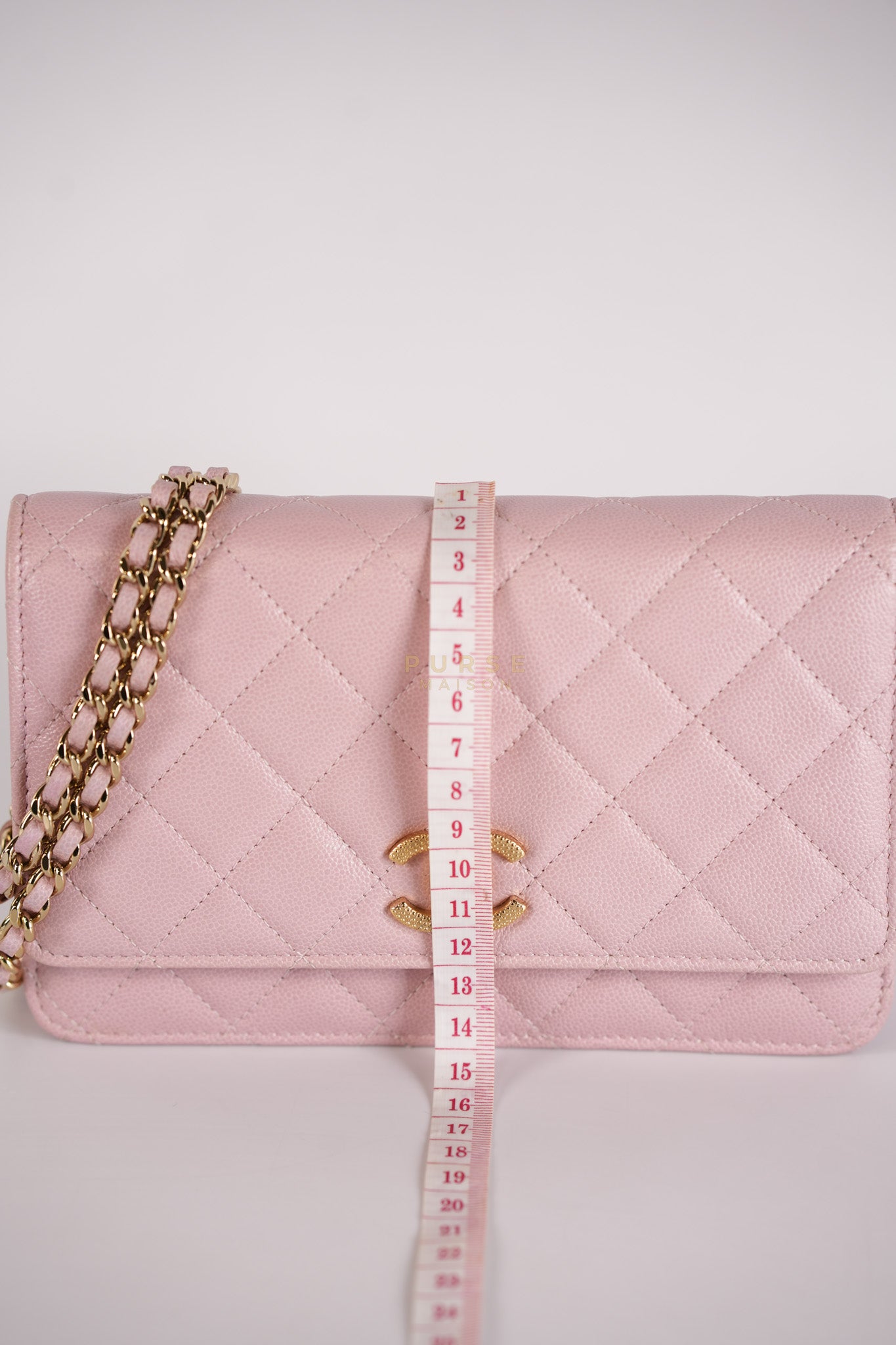 22B Golden CC Wallet on Chain in Pink Caviar Leather and Light Gold Hardware (Microchip) | Purse Maison Luxury Bags Shop