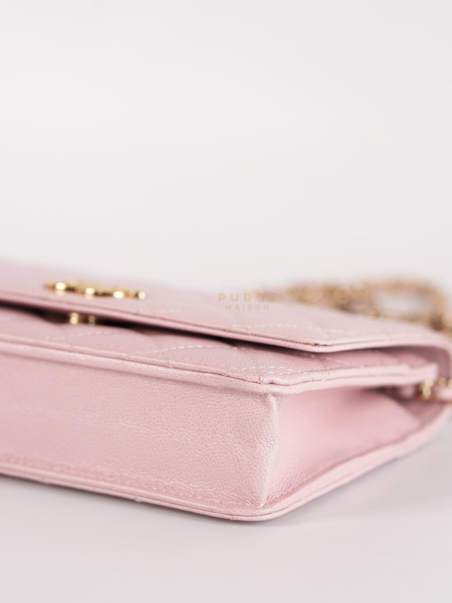 22B Golden CC Wallet on Chain in Pink Caviar Leather and Light Gold Hardware (Microchip) | Purse Maison Luxury Bags Shop