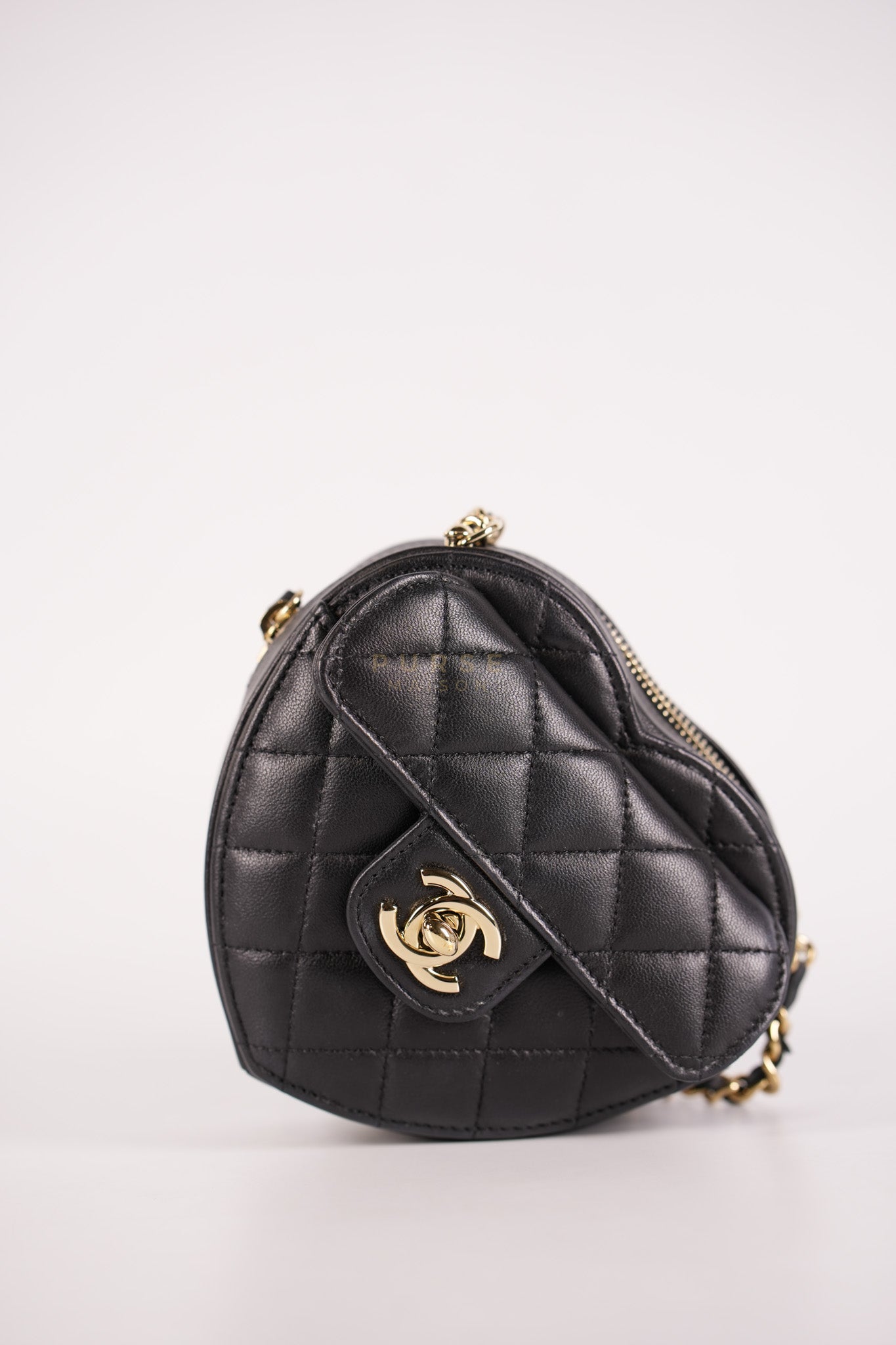 22S Heart Bag Black in Lambskin Leather and Light Gold Hardware Series 32 | Purse Maison Luxury Bags Shop