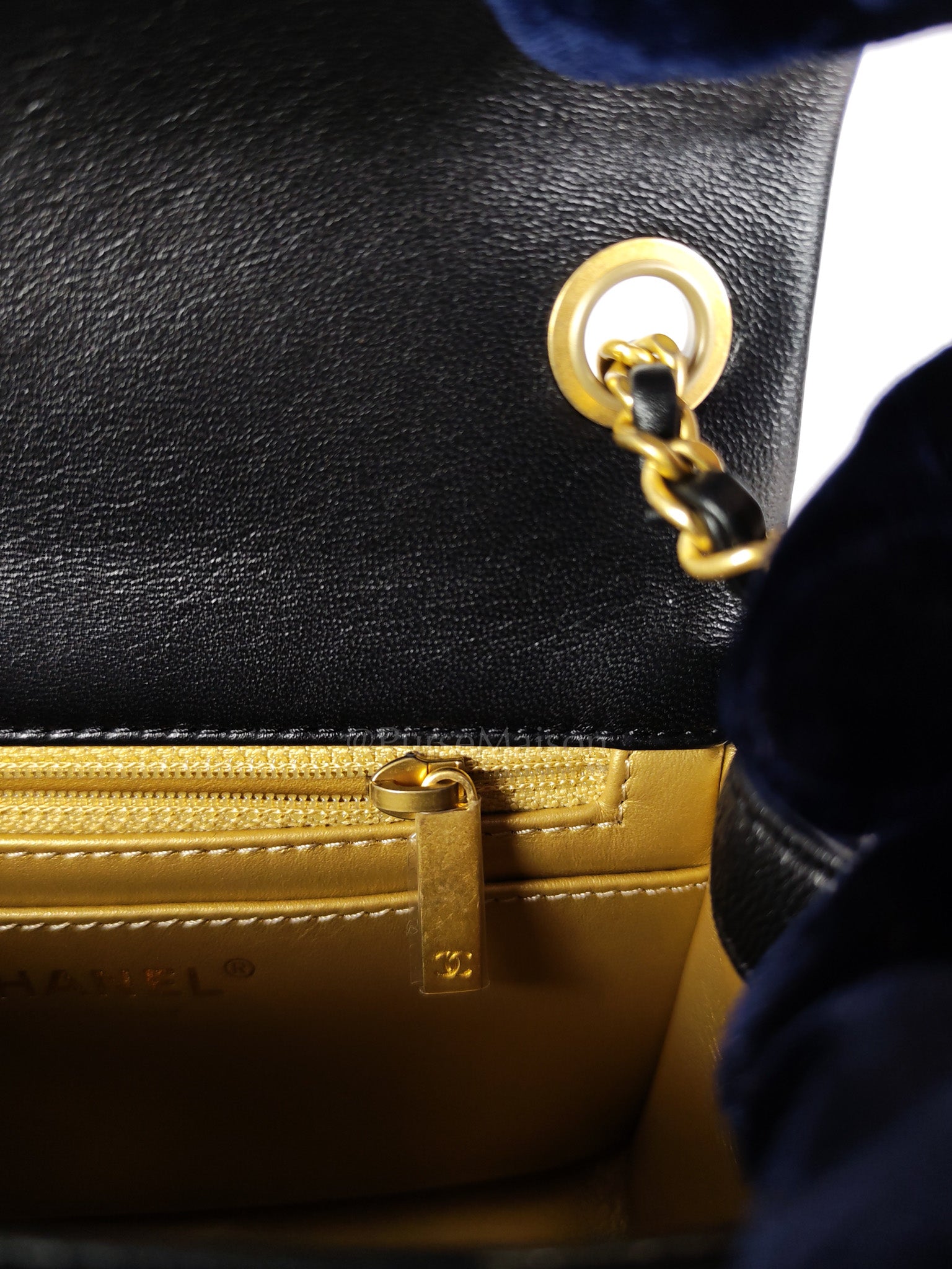 22S Mini Square Pearl Crush in Black Lambskin Leather and Aged Gold Harwadre (Microchip) | Purse Maison Luxury Bags Shop