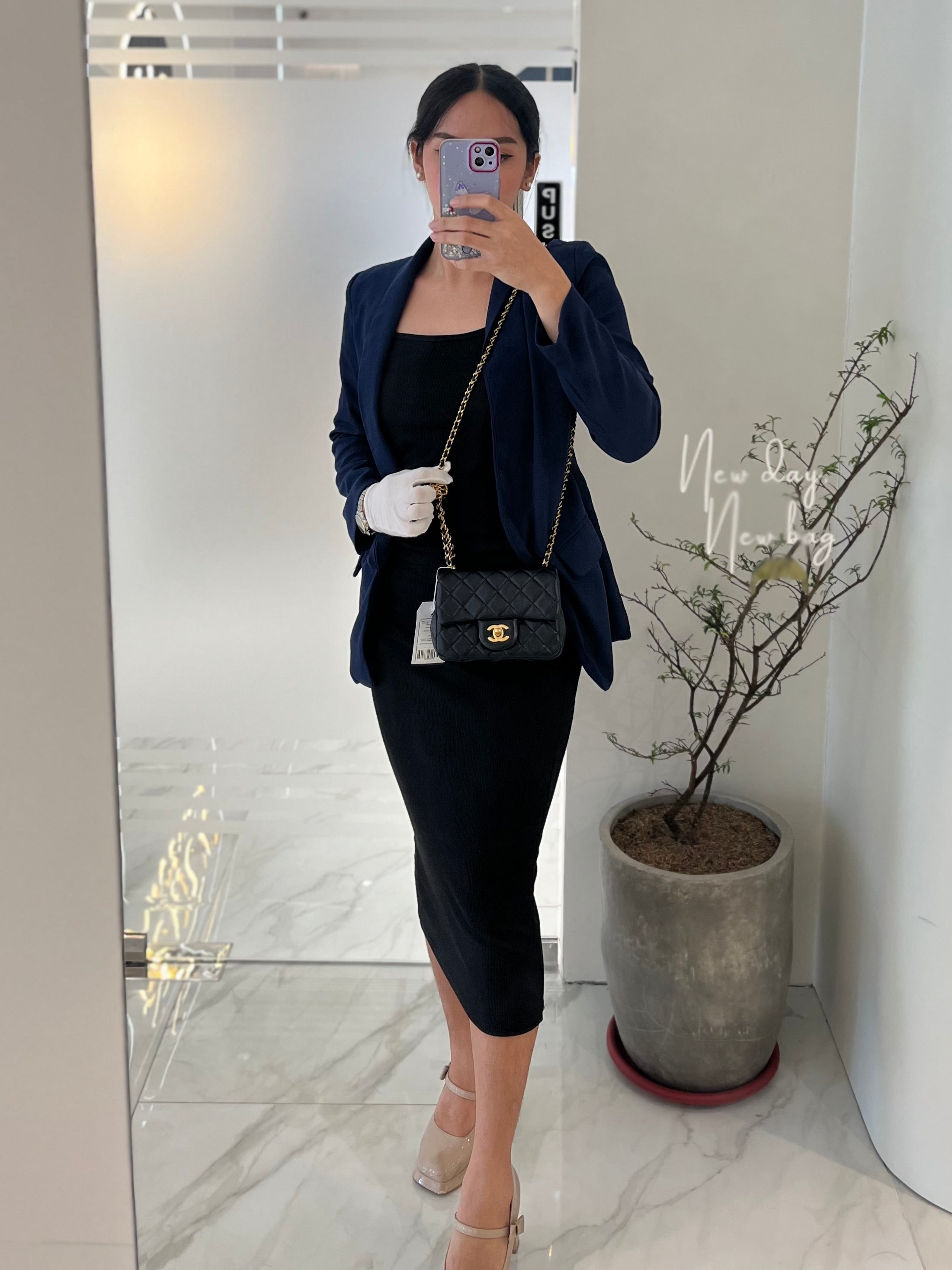 22S Mini Square Pearl Crush in Black Lambskin Leather and Aged Gold Harwadre (Microchip) | Purse Maison Luxury Bags Shop