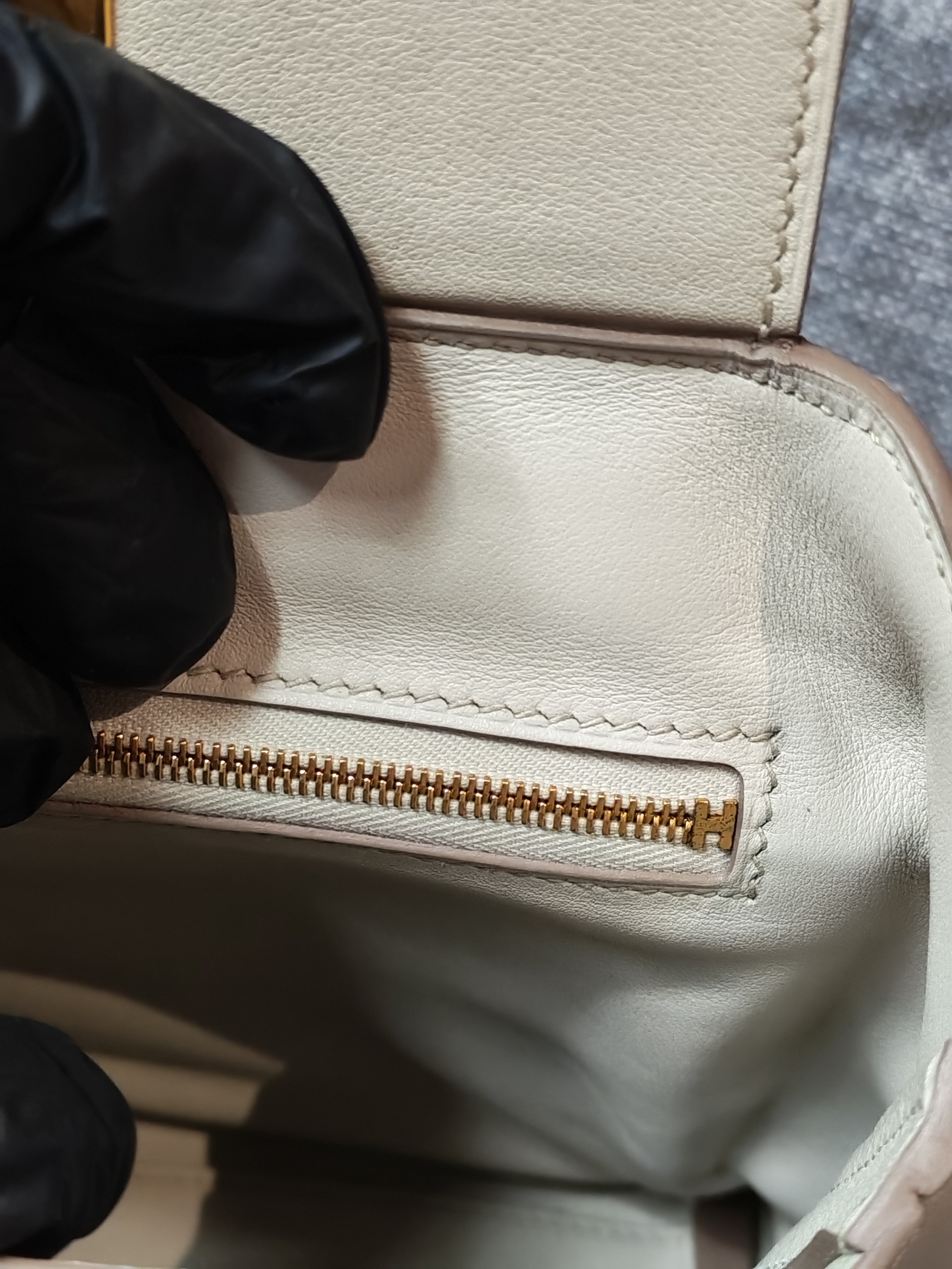 24/24 in Beton Evercolor/Swift Leather and Gold Hardware Stamp B (2023) | Purse Maison Luxury Bags Shop