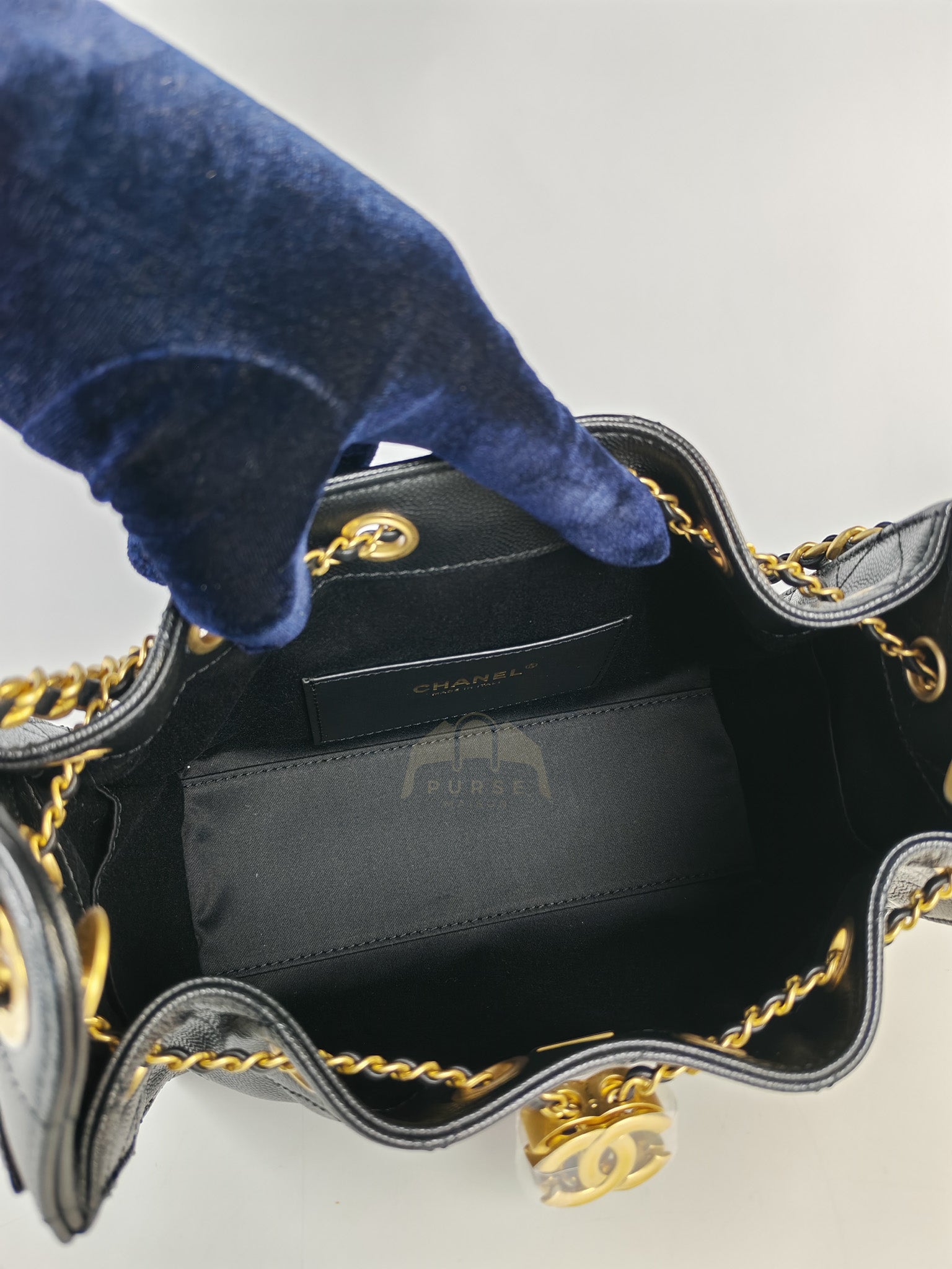 25 Mini in Black Caviar Leather Aged Gold Hardware (Microchip) | Purse Maison Luxury Bags Shop