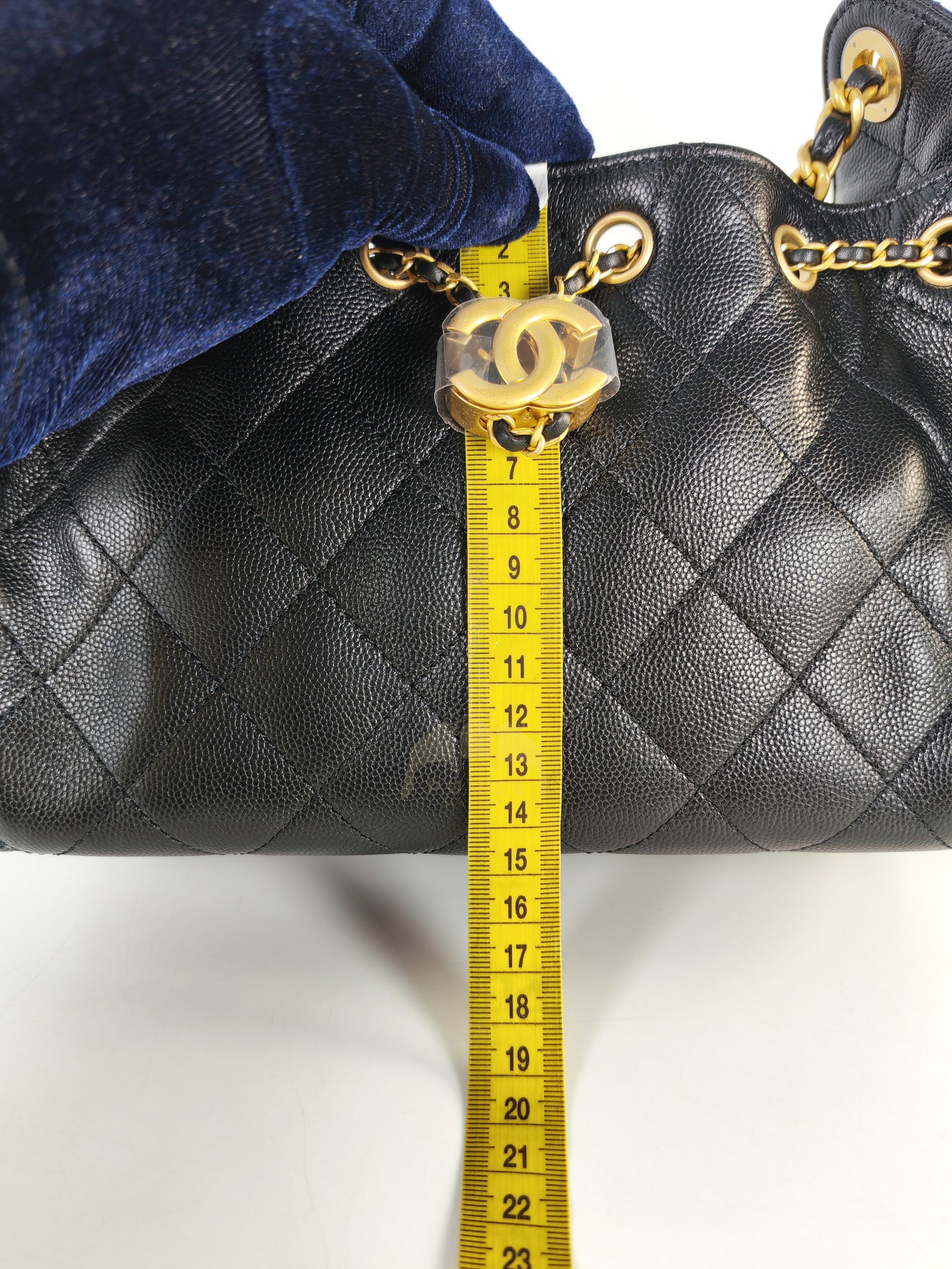 25 Mini in Black Caviar Leather Aged Gold Hardware (Microchip) | Purse Maison Luxury Bags Shop