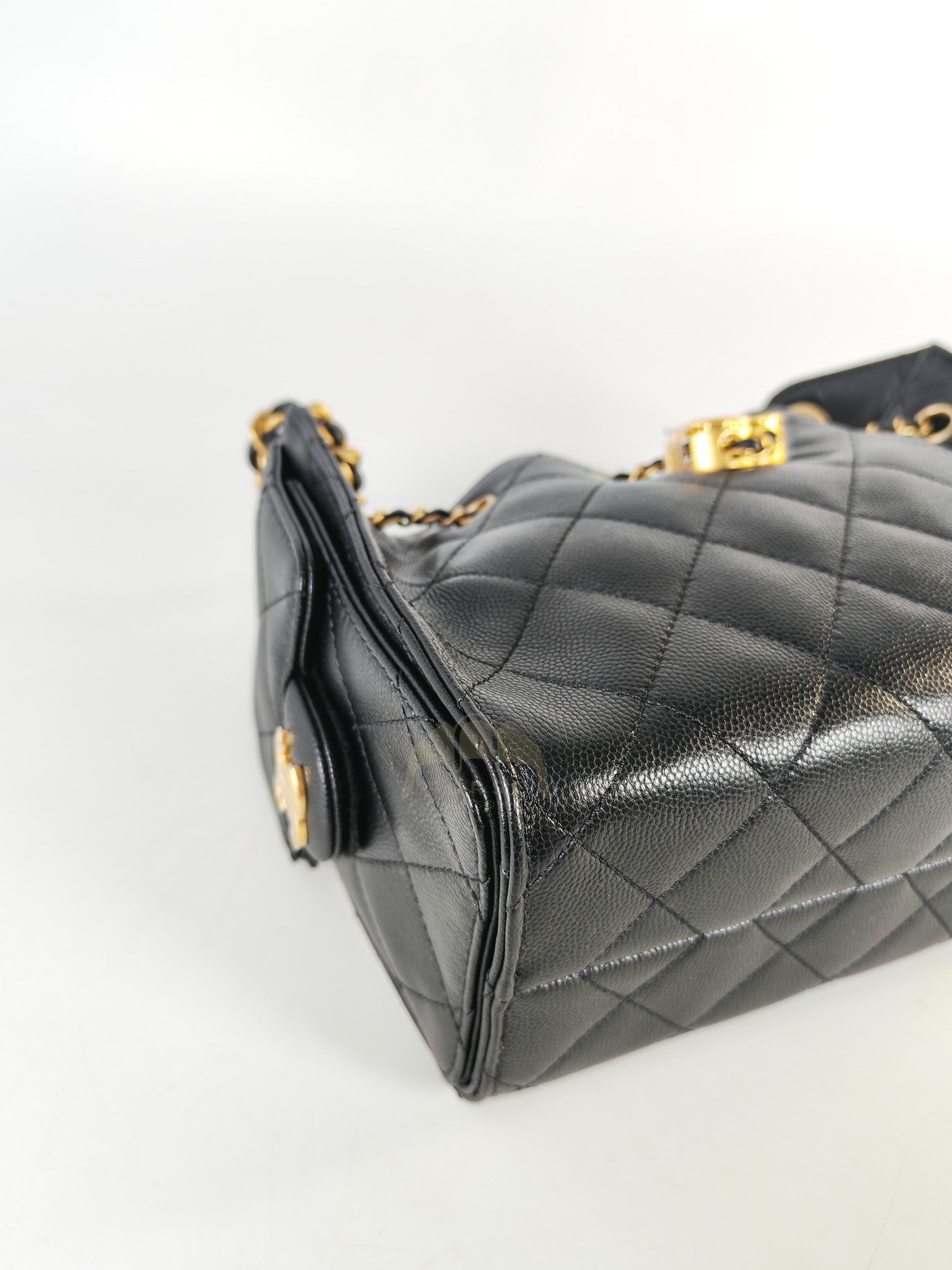 25 Mini in Black Caviar Leather Aged Gold Hardware (Microchip) | Purse Maison Luxury Bags Shop