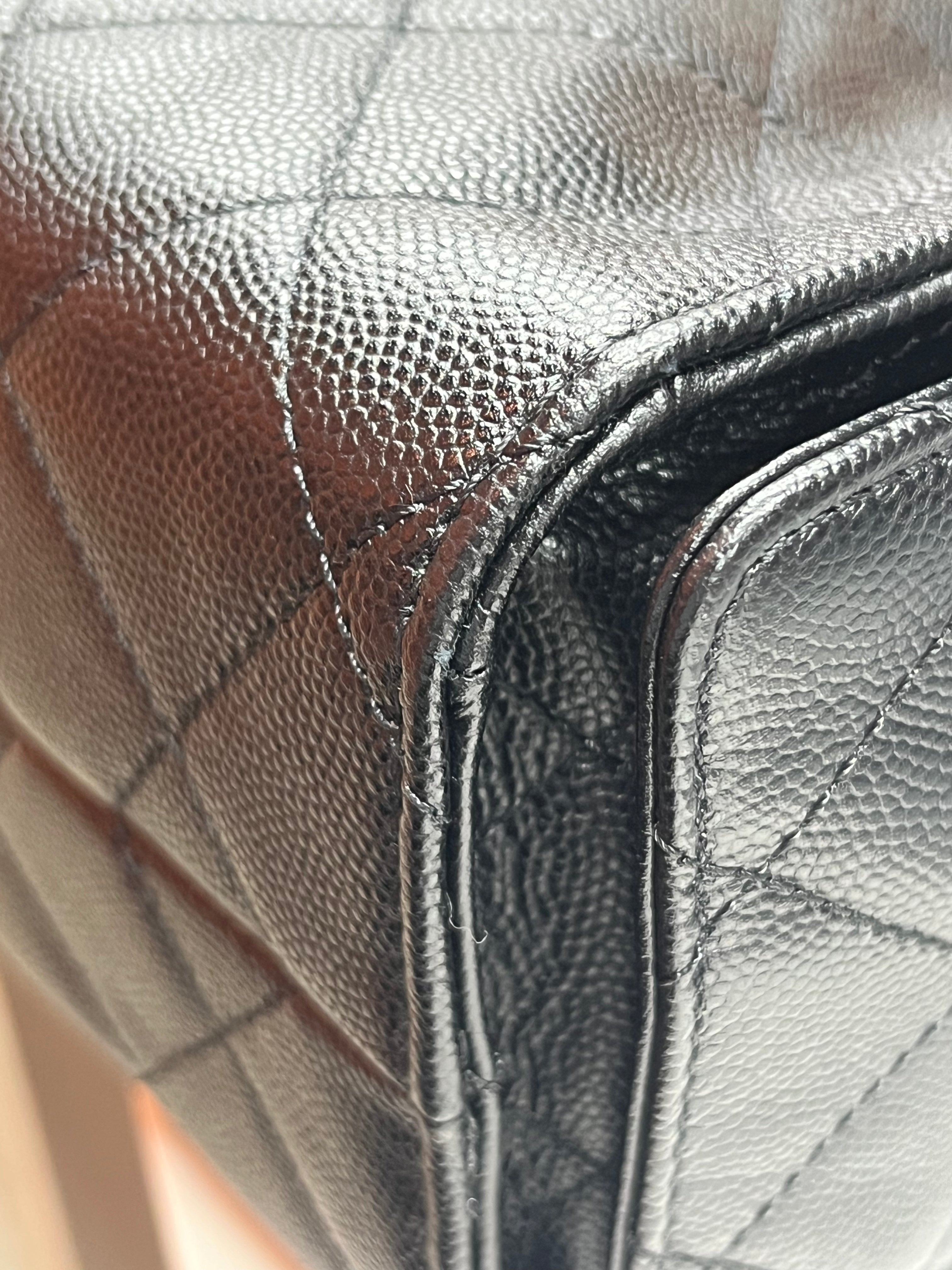 25 Mini in Black Caviar Leather Aged Gold Hardware(Microchip) | Purse Maison Luxury Bags Shop