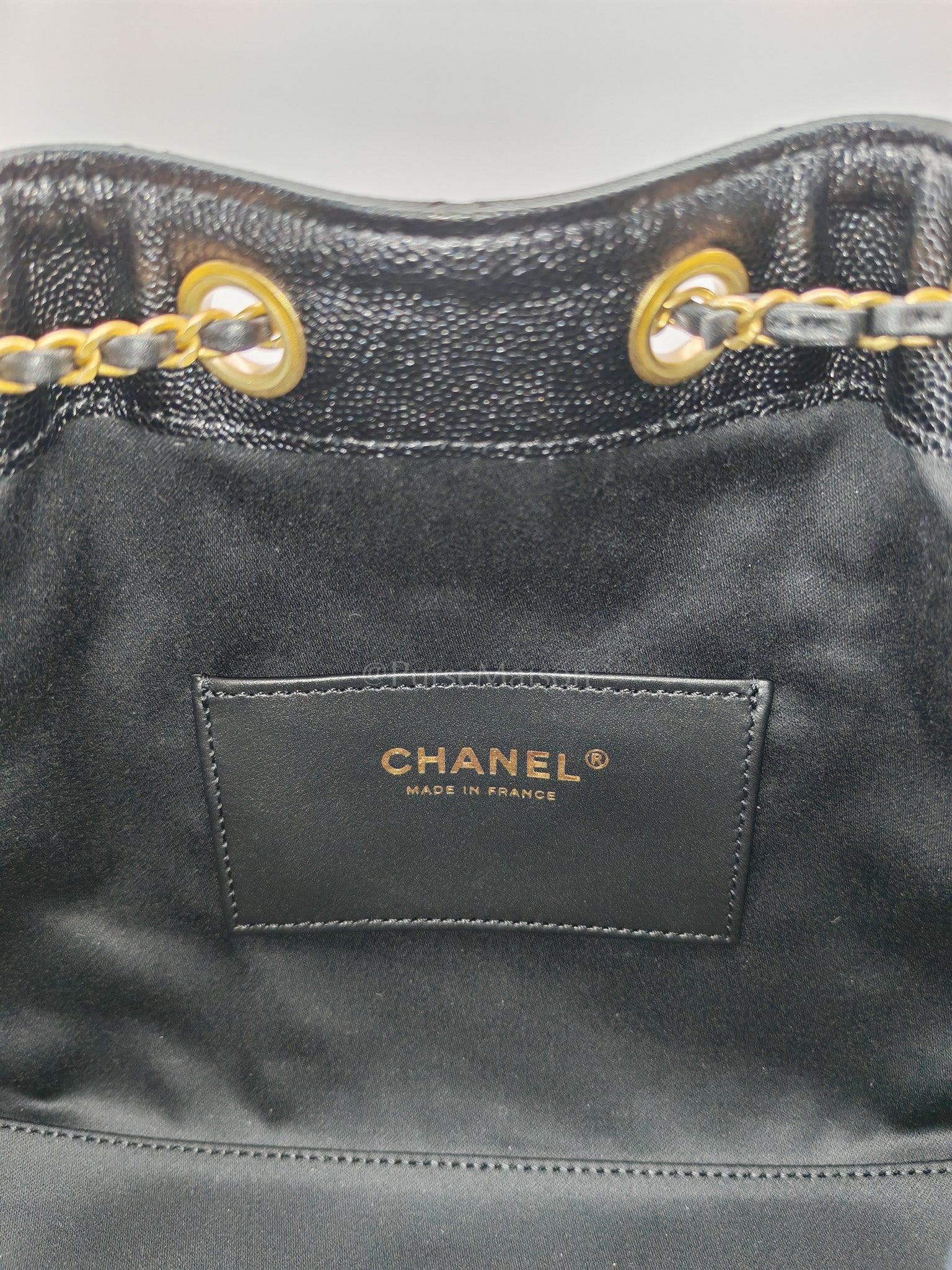 25 Small Black Caviar Leather in Aged Gold Hardware Microchip(HH****C1) | Purse Maison Luxury Bags Shop