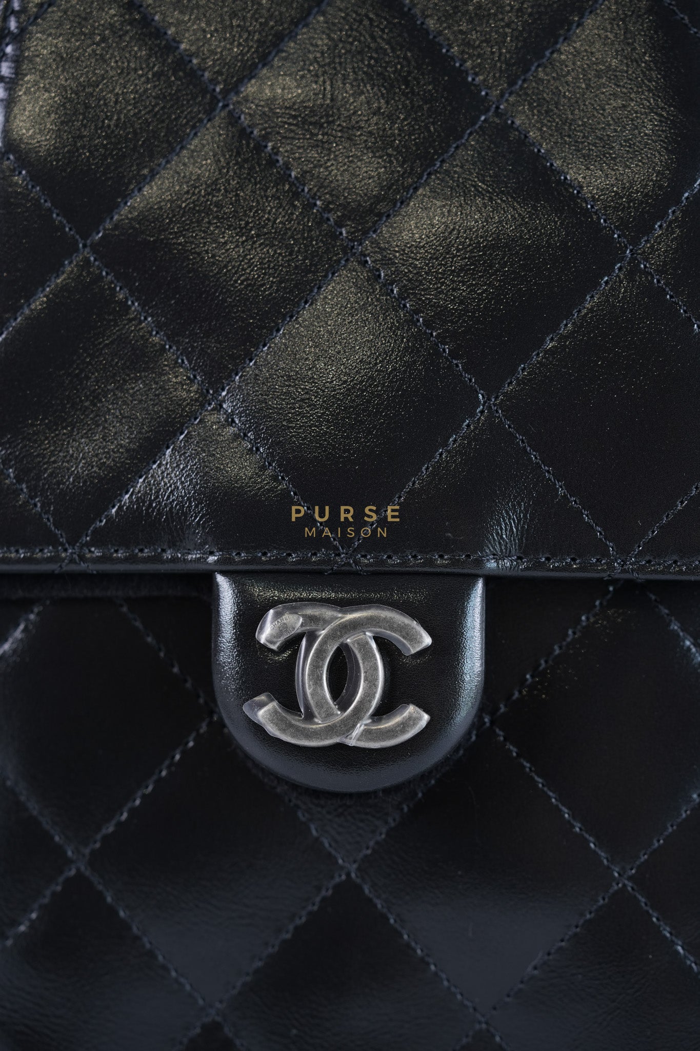 25 Small Hobo Tote Bag in Black Calfskin Leather & Mixed Hardware Microchip | Purse Maison Luxury Bags Shop