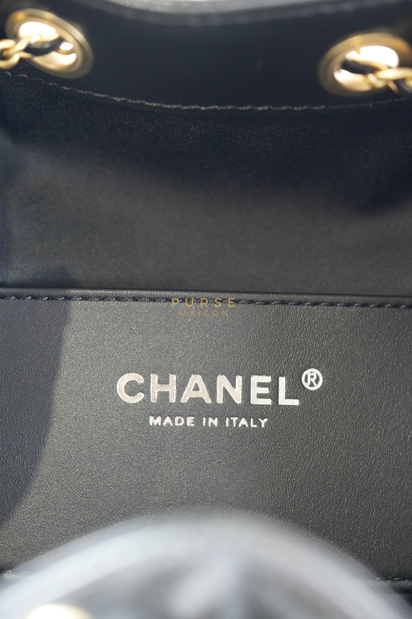 25 Small Hobo Tote Bag in Black Calfskin Leather & Mixed Hardware Microchip | Purse Maison Luxury Bags Shop