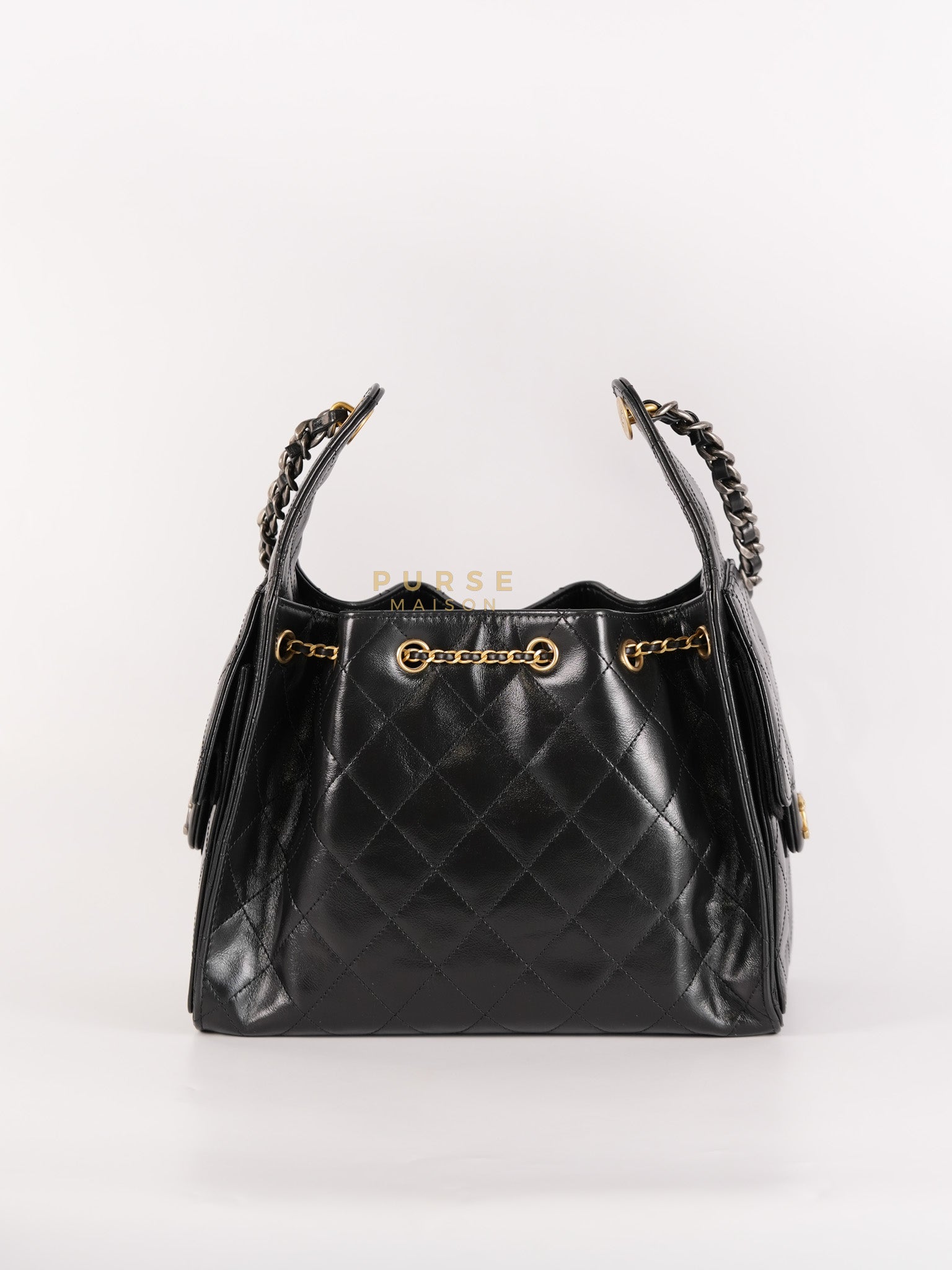 25 Small Hobo Tote Bag in Black Calfskin Leather & Mixed Hardware Microchip | Purse Maison Luxury Bags Shop