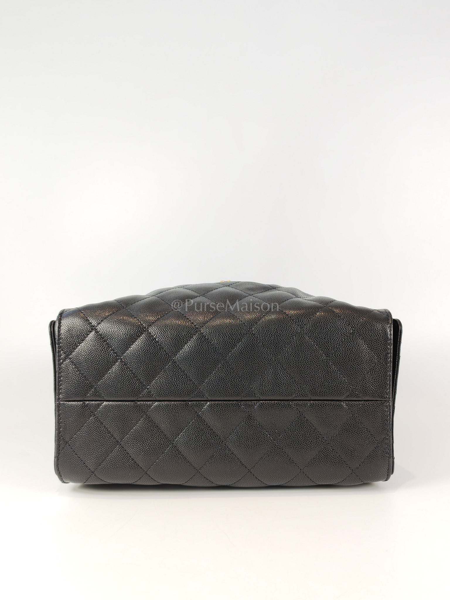 25 Small in Black Caviar Leather Aged Gold Hardware Microchip(K3****X4) | Purse Maison Luxury Bags Shop