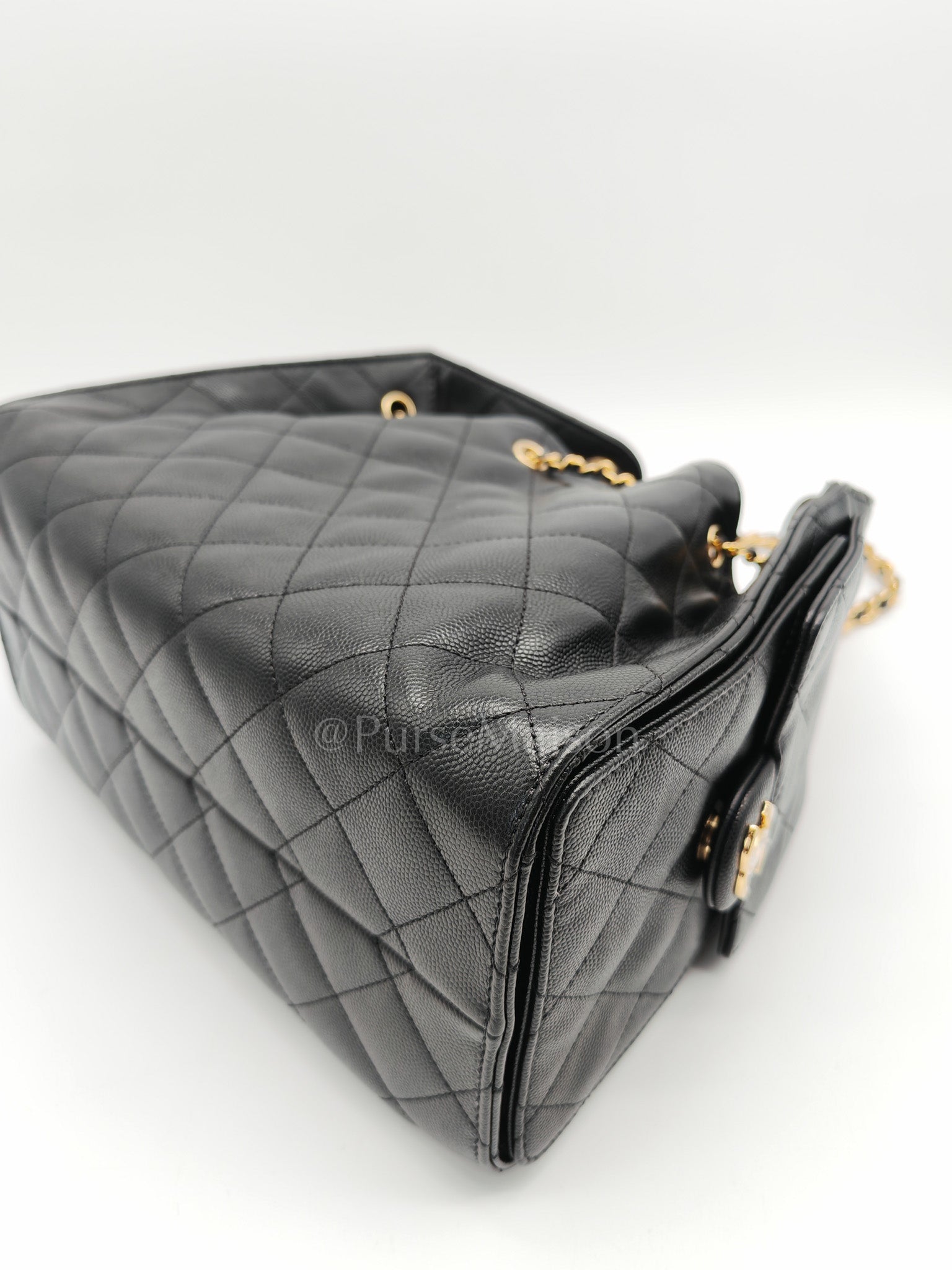 25 Small in Black Caviar Leather and Shiny Gold Hardware (Microchip) | Purse Maison Luxury Bags Shop