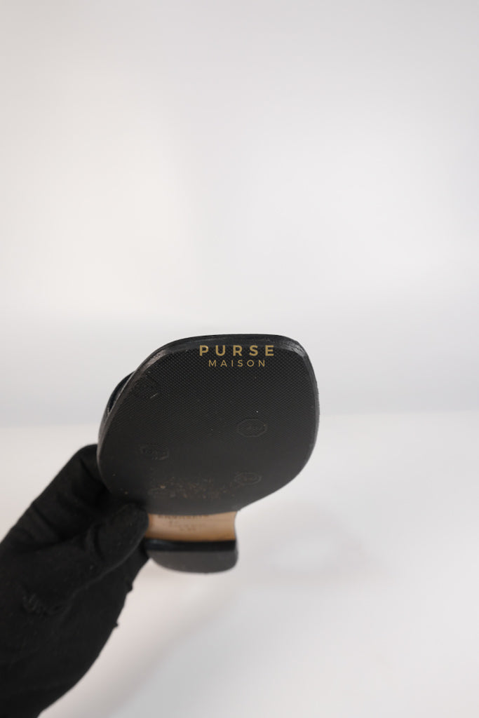 4G Logo Slide Sandals in Black Plague Leather Size 38.5 Eu (24 cm) | Purse Maison Luxury Bags Shop