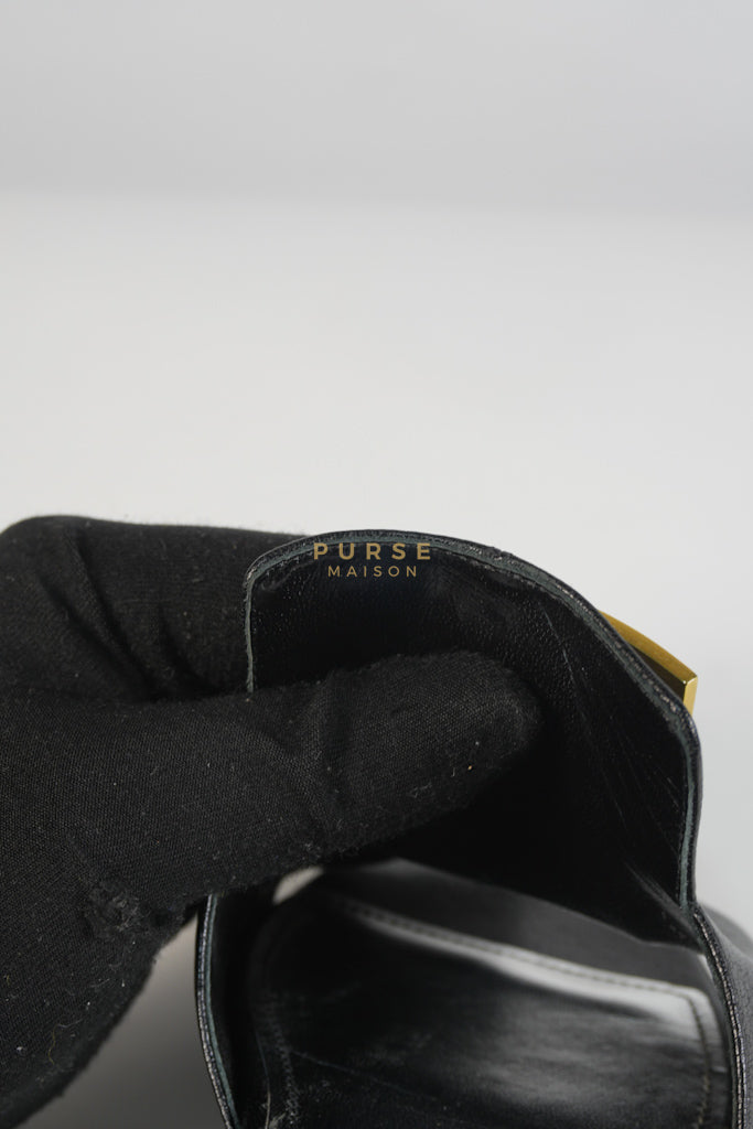 4G Logo Slide Sandals in Black Plague Leather Size 38.5 Eu (24 cm) | Purse Maison Luxury Bags Shop