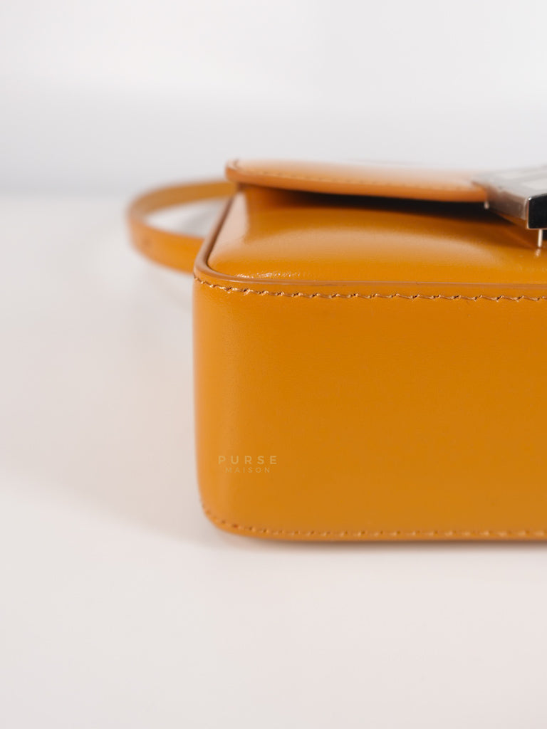 4G Small Caramel in Smooth Leather Crossbody Bag | Purse Maison Luxury Bags Shop