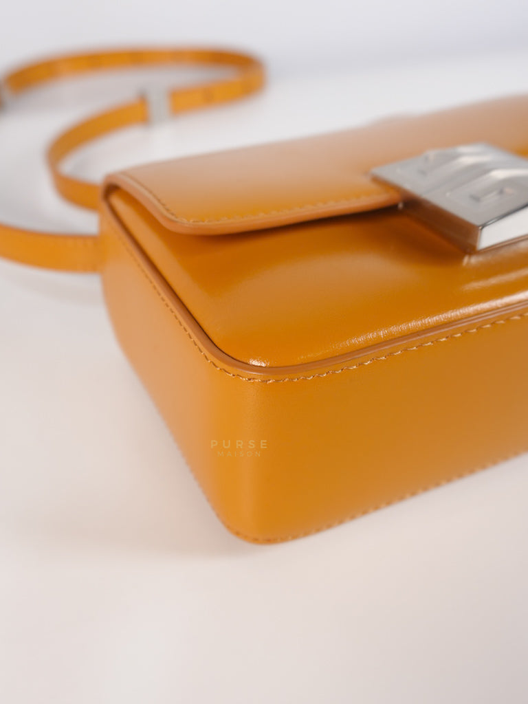 4G Small Caramel in Smooth Leather Crossbody Bag | Purse Maison Luxury Bags Shop