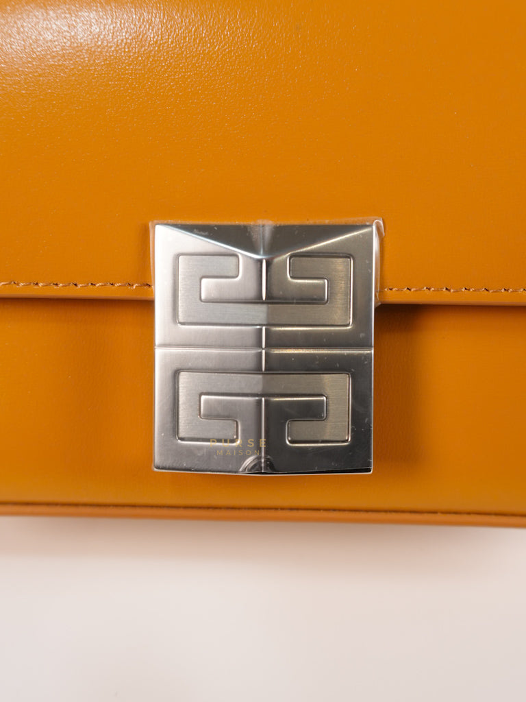 4G Small Caramel in Smooth Leather Crossbody Bag | Purse Maison Luxury Bags Shop