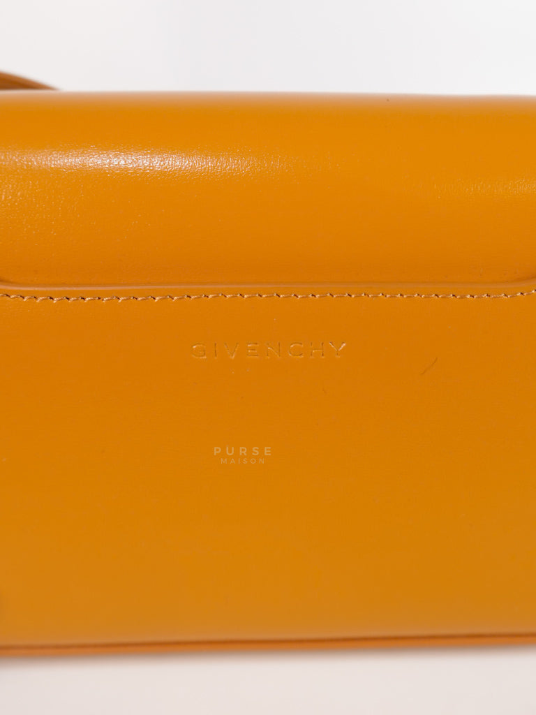 4G Small Caramel in Smooth Leather Crossbody Bag | Purse Maison Luxury Bags Shop