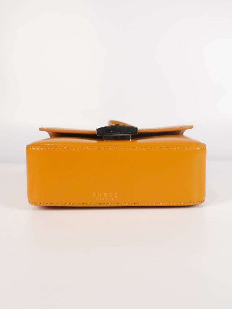 4G Small Caramel in Smooth Leather Crossbody Bag | Purse Maison Luxury Bags Shop