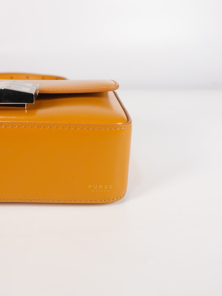 4G Small Caramel in Smooth Leather Crossbody Bag | Purse Maison Luxury Bags Shop