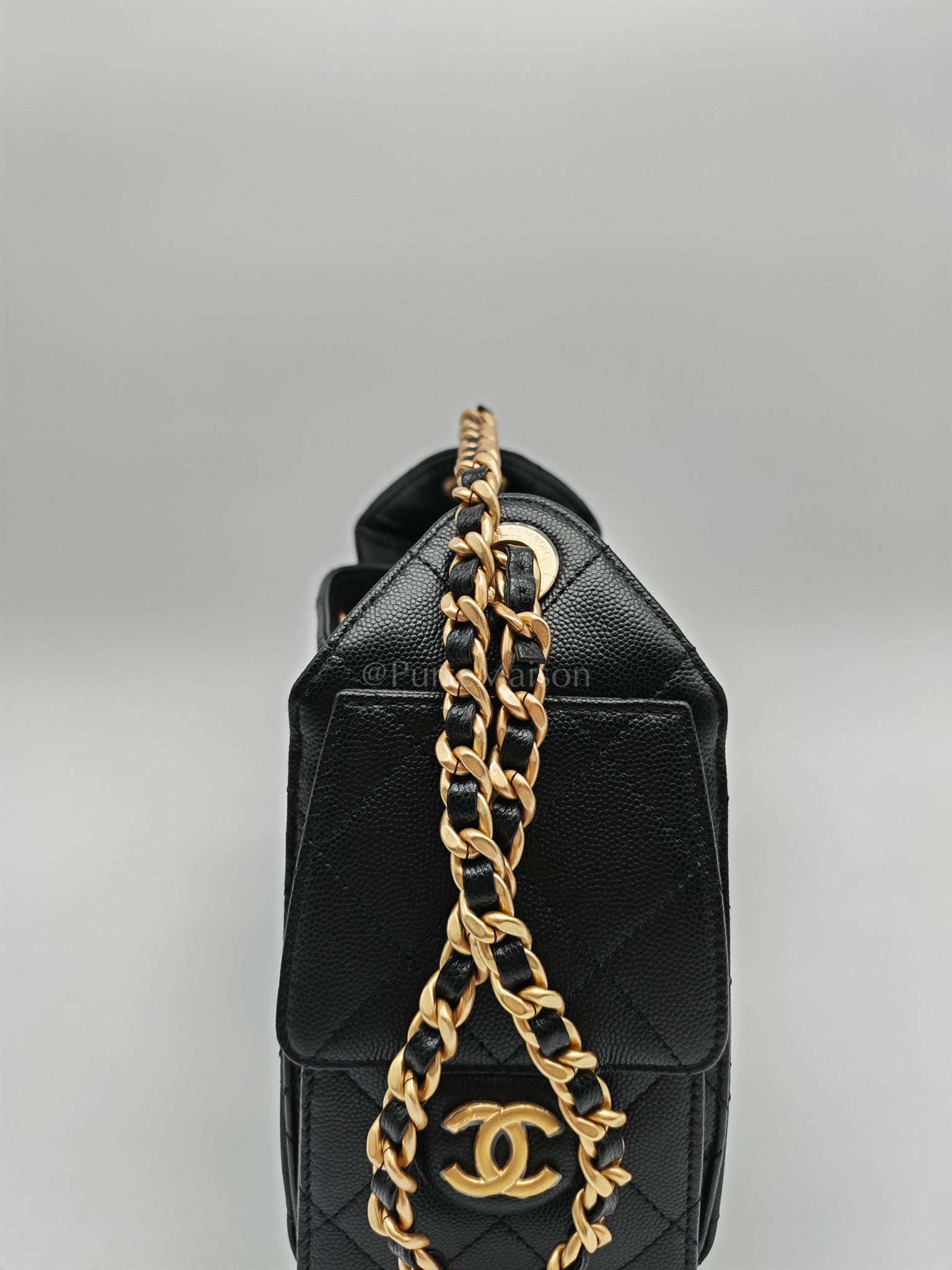 25 Mini in Black Caviar Leather and Aged Gold Hardware Microchip(A0****GL)