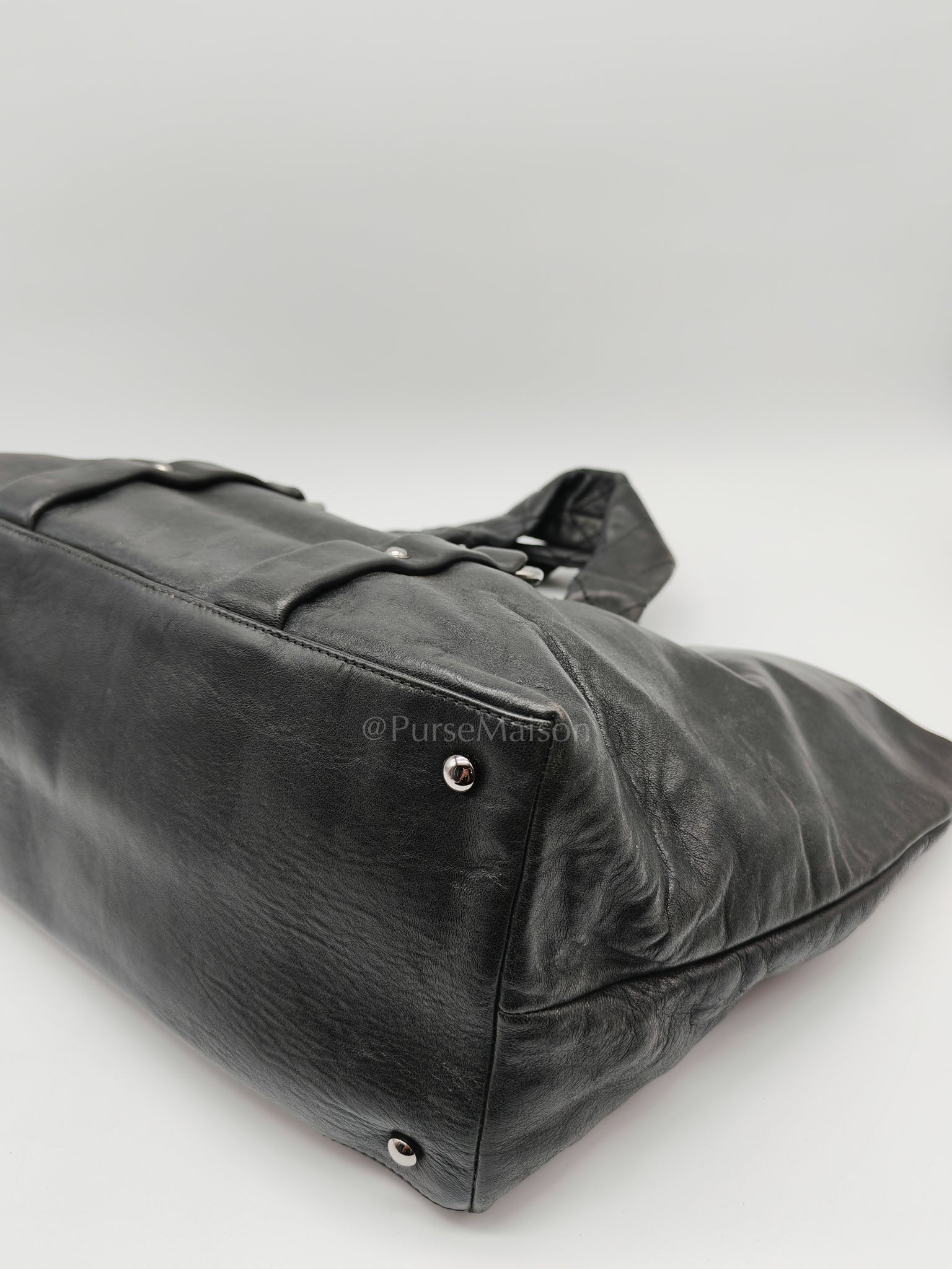 8 Knots Reissue Tote Bag Black in Lambskin Leather Silver Hardware (Series 11) | Purse Maison Luxury Bags Shop