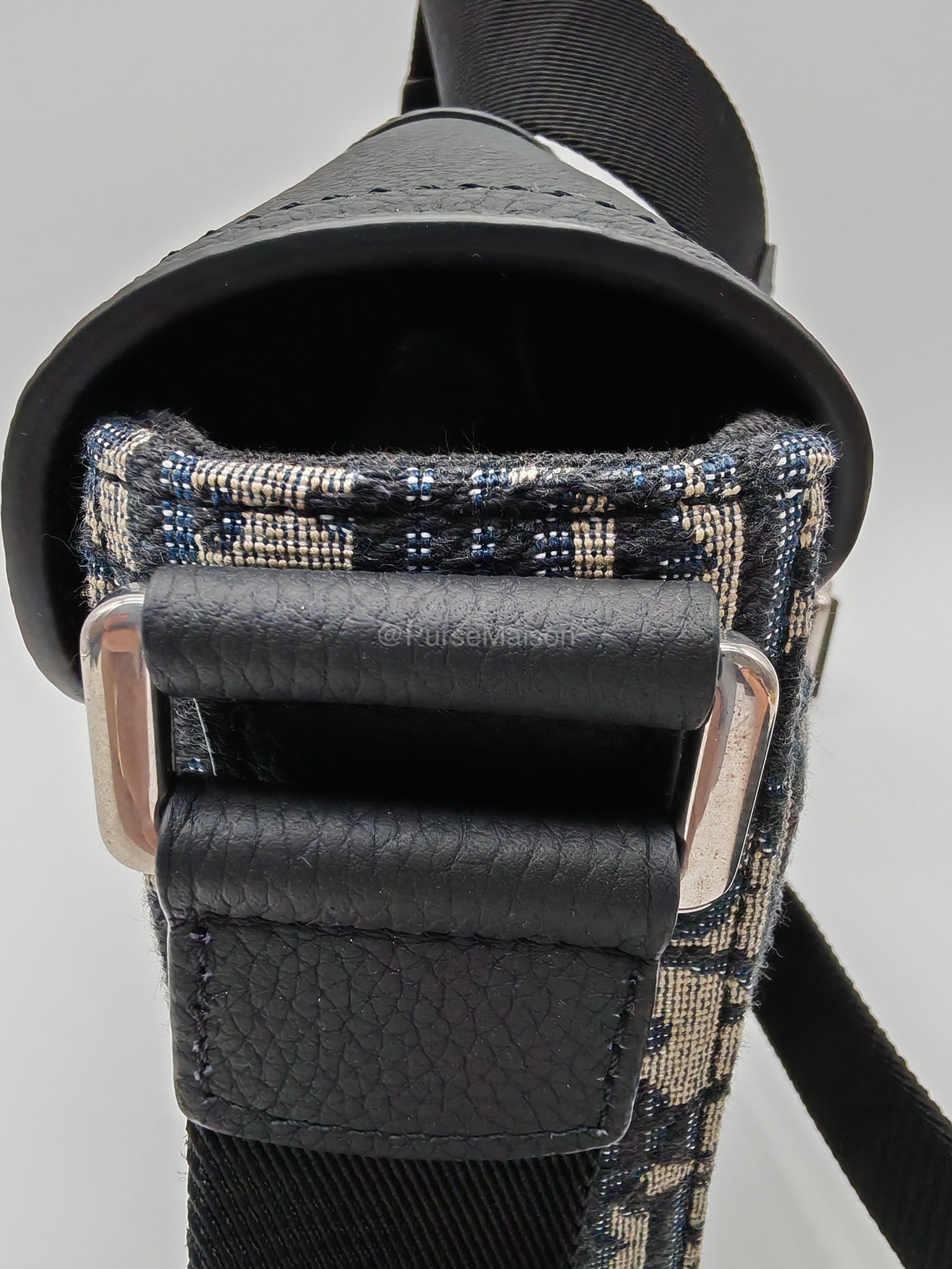 Christian Dior Saddle Heritage Messenger Bag in Oblique Jacquard Canvas and Grained Calfskin Leather