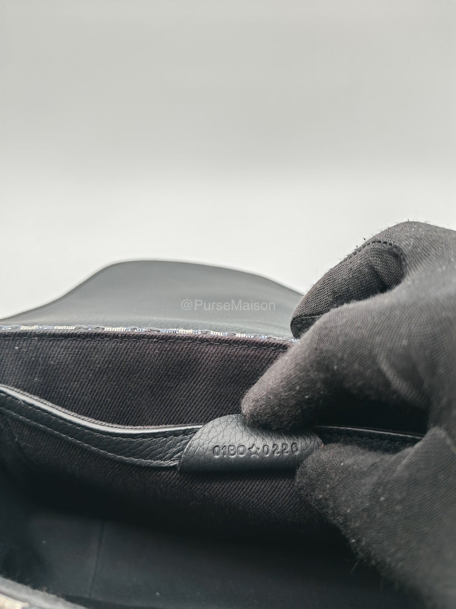 Christian Dior Saddle Heritage Messenger Bag in Oblique Jacquard Canvas and Grained Calfskin Leather