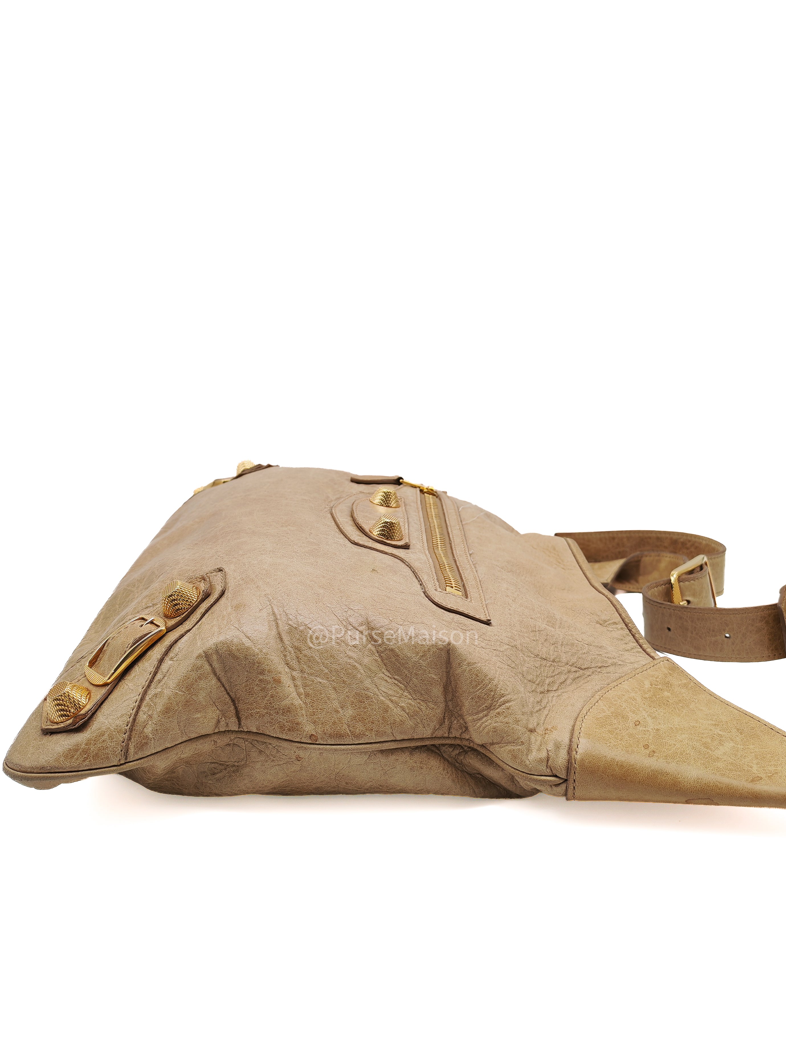 Balenciaga Giant 21 Part Time Bag in Beige Distressed Lambskin Leather Gold Hardware