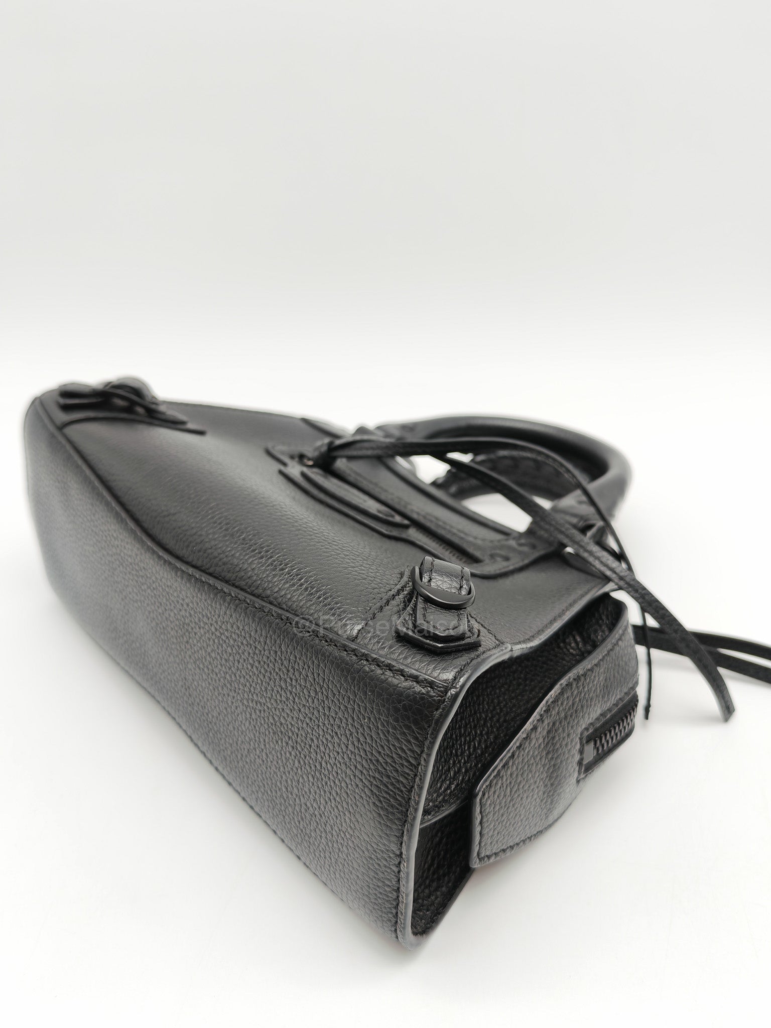 Balenciaga Neo Classic City Bag Mini in Black Grained Calfskin Leather