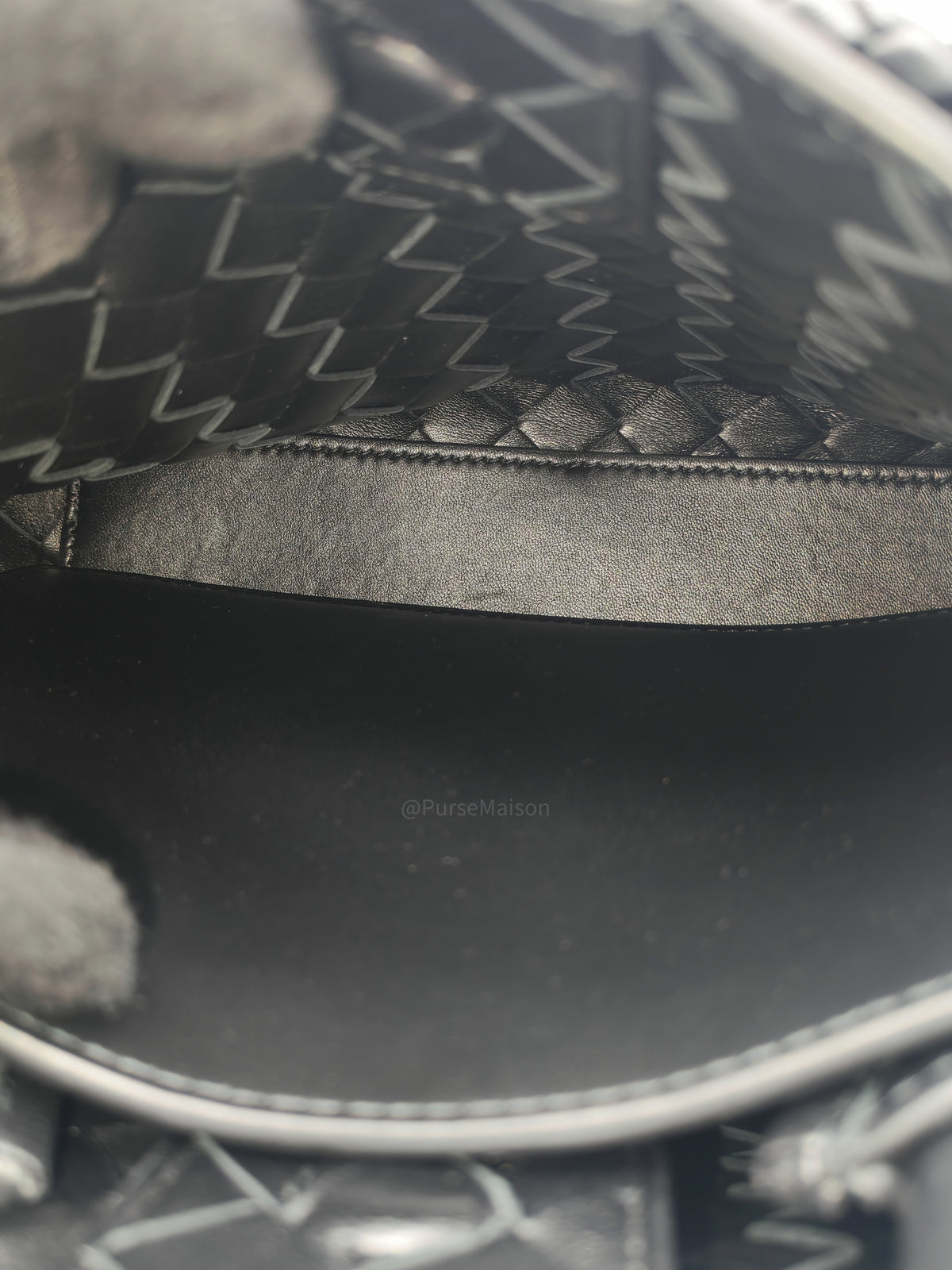 Bottega Veneta Andiamo Small in Black Intrecciato Leather Shoulder Bag