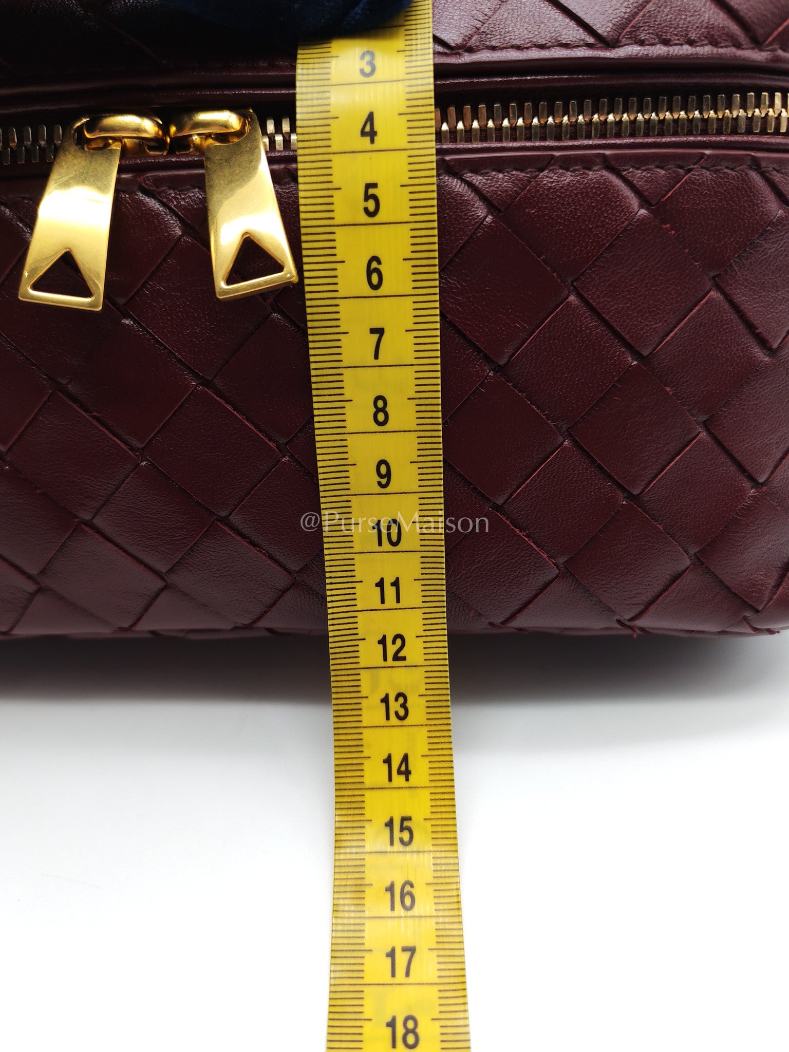 Bottega Veneta Bang Bang Interciato Leather Vanity Case in Burgundy