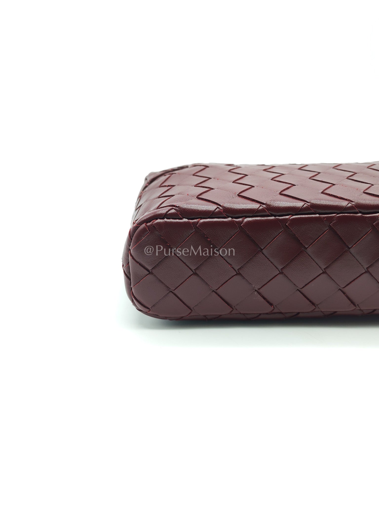 Bottega Veneta Bang Bang Interciato Leather Vanity Case in Burgundy