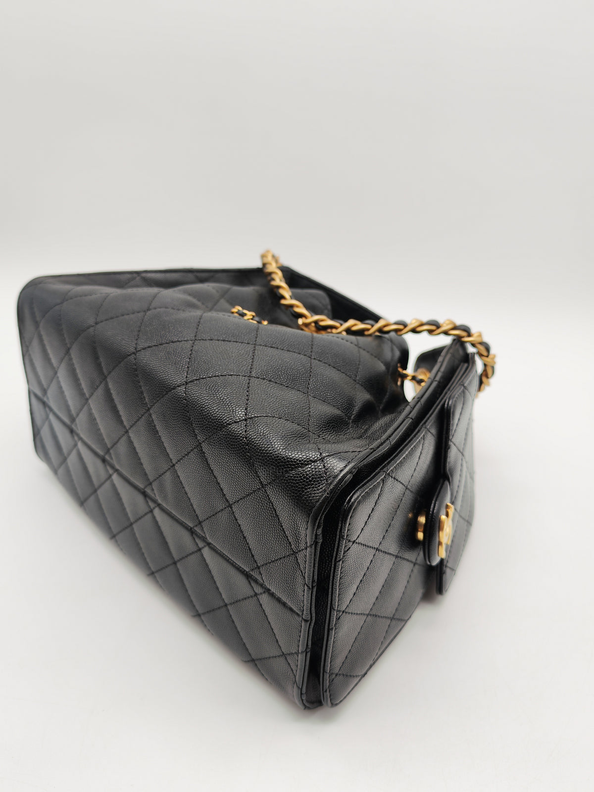 Chanel 25 Hobo Bag Small in Black Caviar Leather Aged Gold Hardware Microchip (A5****40)