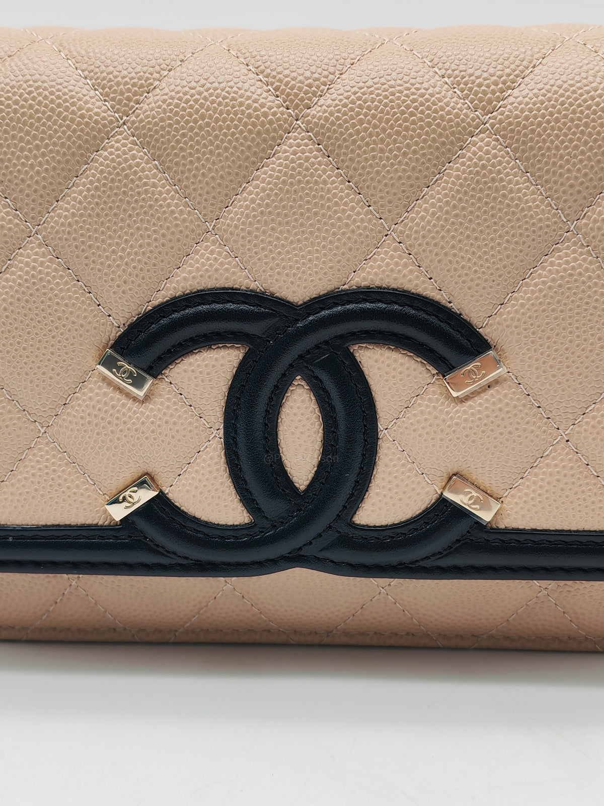 Chanel CC Filigree Wallet on Chain in Beige and Black Caviar Leather and Gold Hardware Series 30