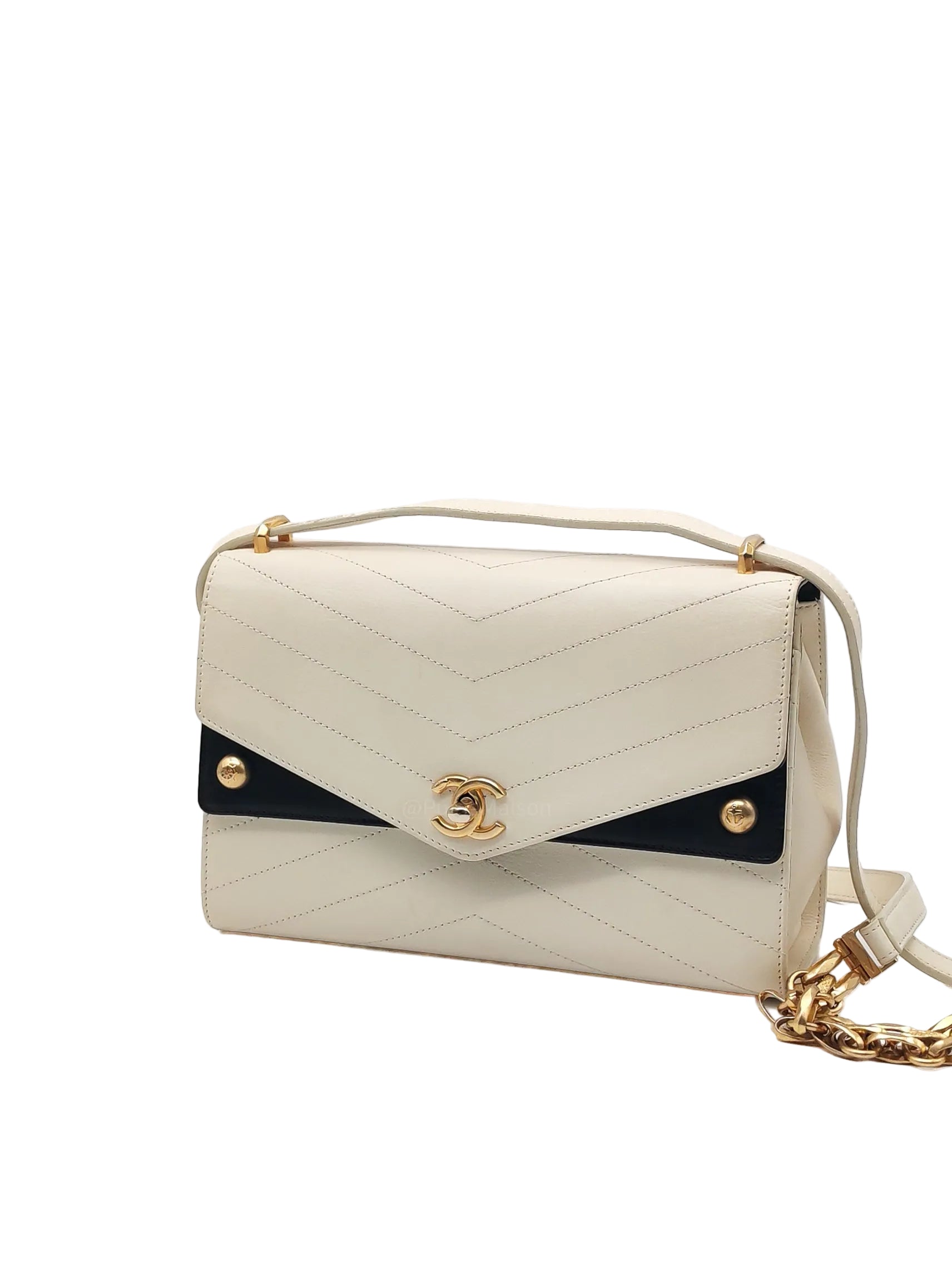Chanel Envelope Flap Bag in White Chevron Calfskin Leather and Gold Hardware Series 27
