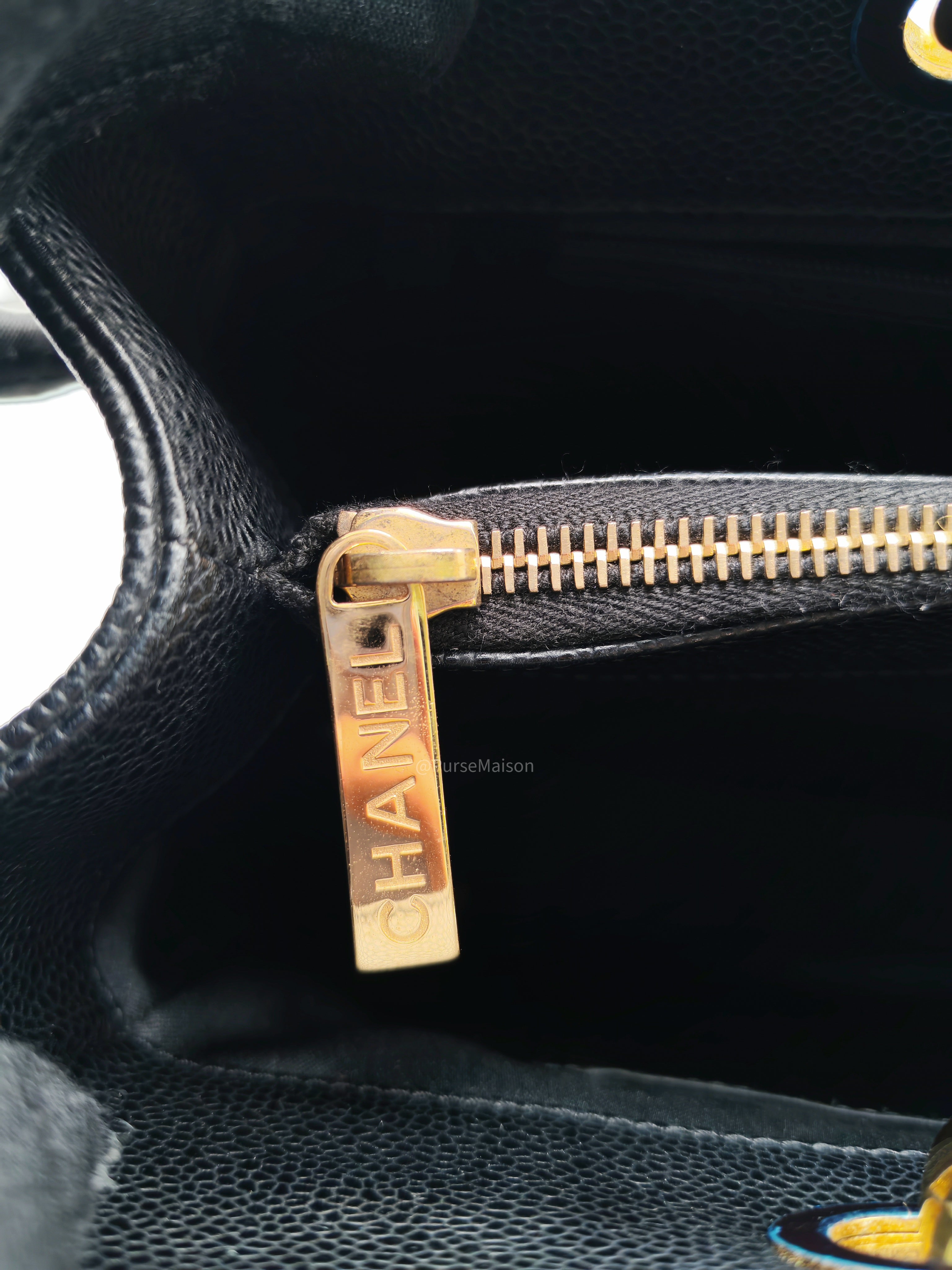 Chanel Grand Shopping Tote Bag (GST) in Black Quilted Caviar Leather Gold Hardware (Series 19****53)