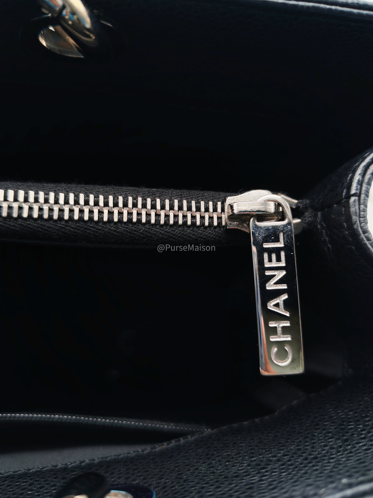 Chanel Grand Shopping Tote Bag (GST) in Black Caviar Leather Silver Hardware (Series 17****92)