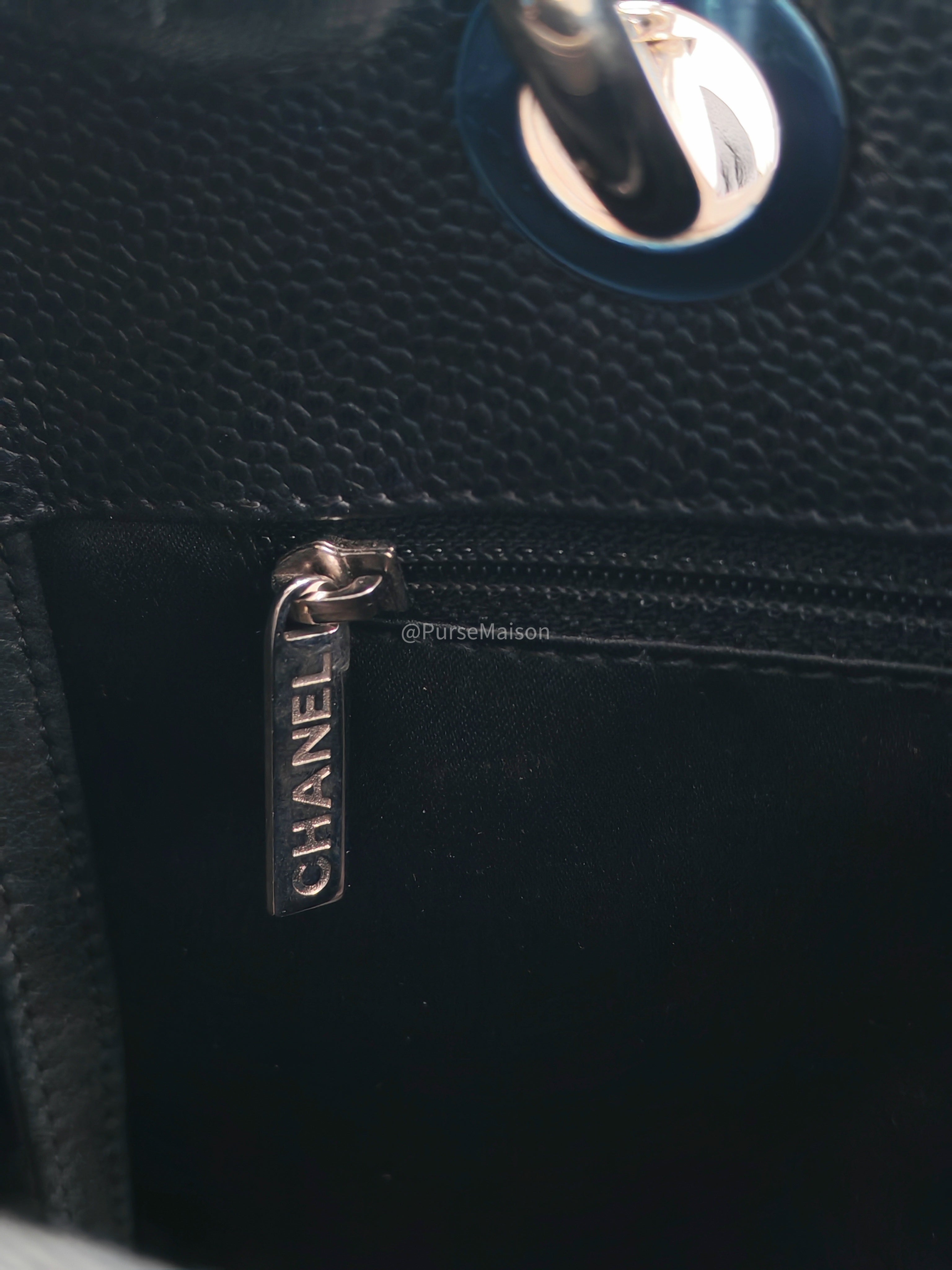 Chanel Grand Shopping Tote Bag (GST) in Black Caviar Leather Silver Hardware (Series 17****92)
