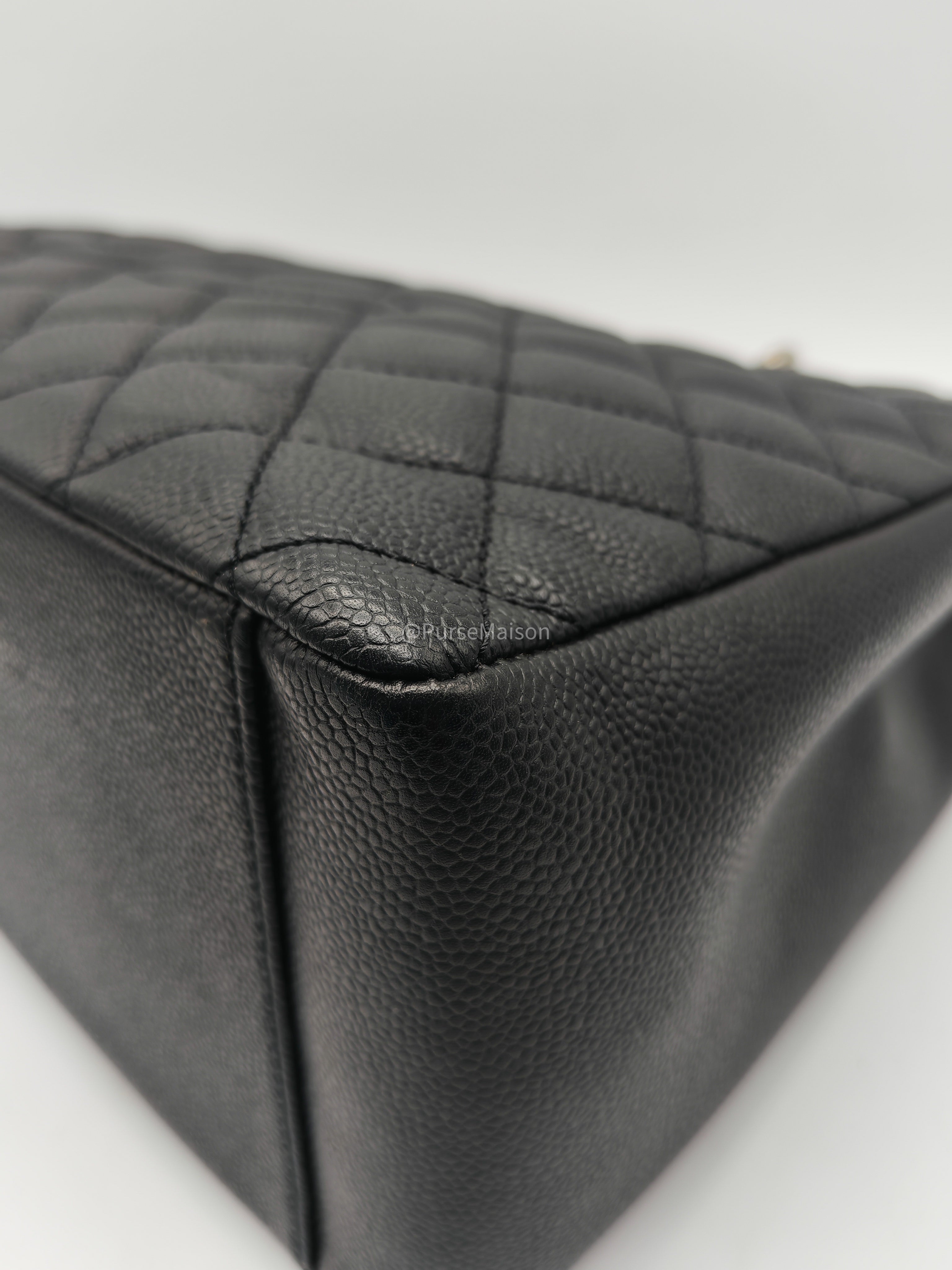 Chanel Grand Shopping Tote Bag (GST) in Black Caviar Leather Silver Hardware (Series 17****92)