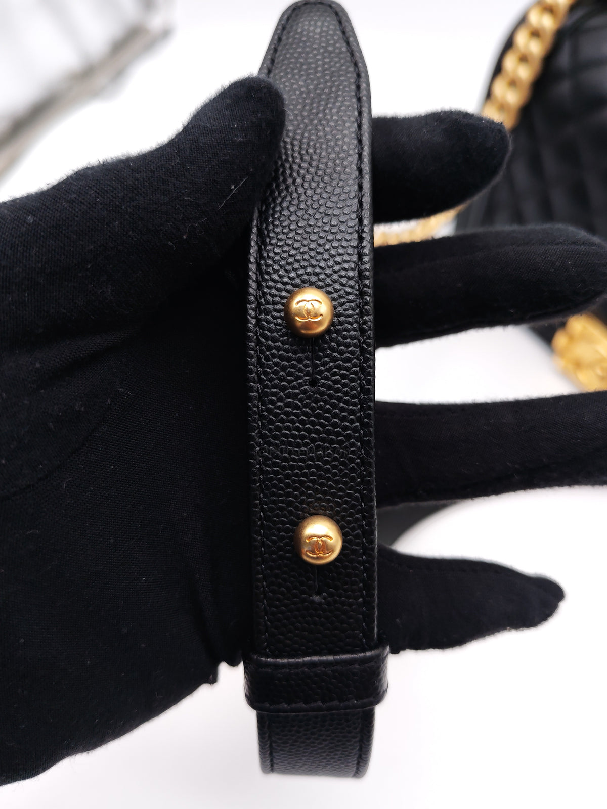 Chanel Boy Old Medium in Black Caviar Leather and Aged Gold Hardware Microchip (A9****U6)