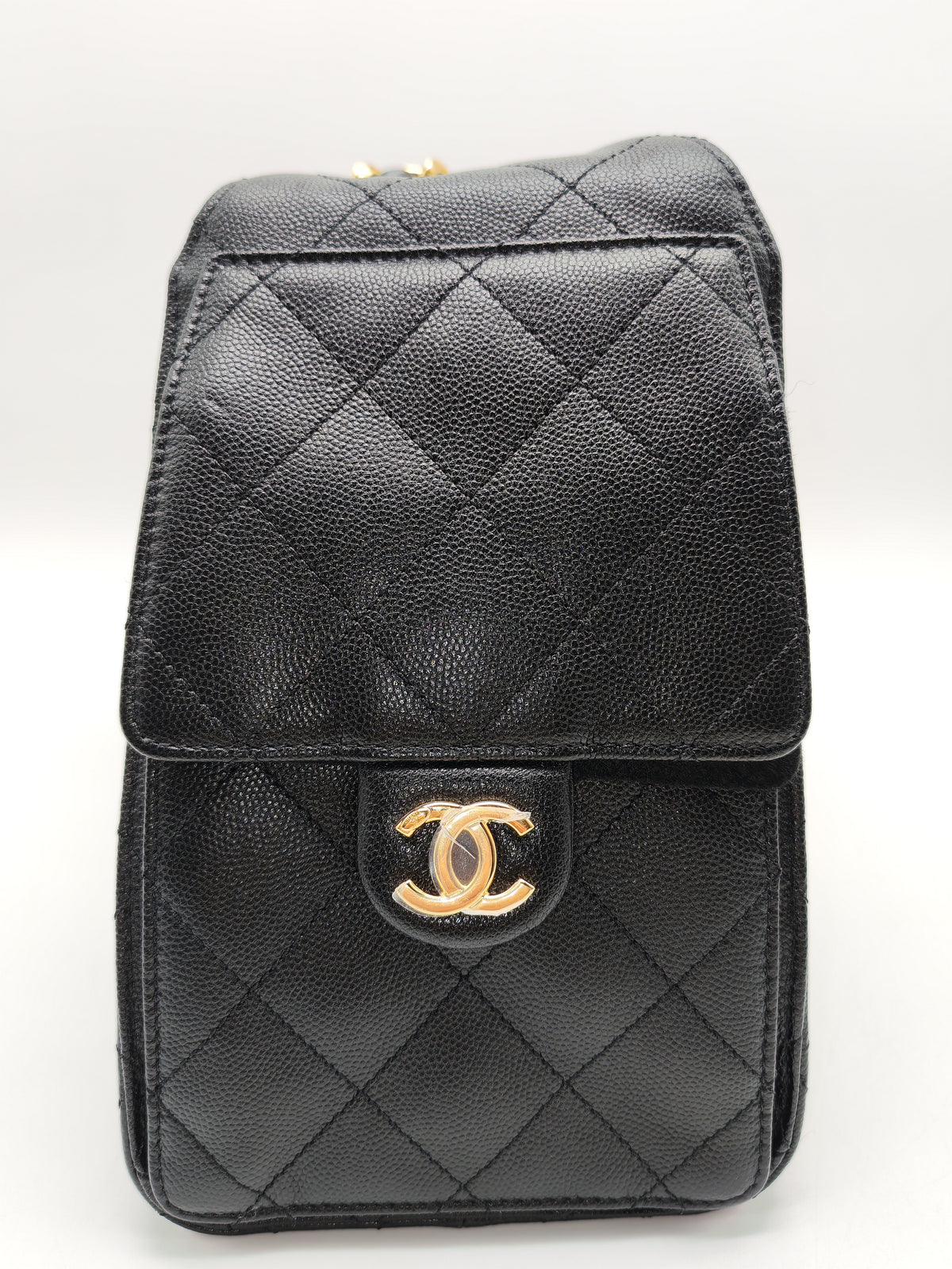 Chanel 25 Hobo Bag Small in Black Caviar Leather Shiny Gold Hardware Microchip (XX****28)