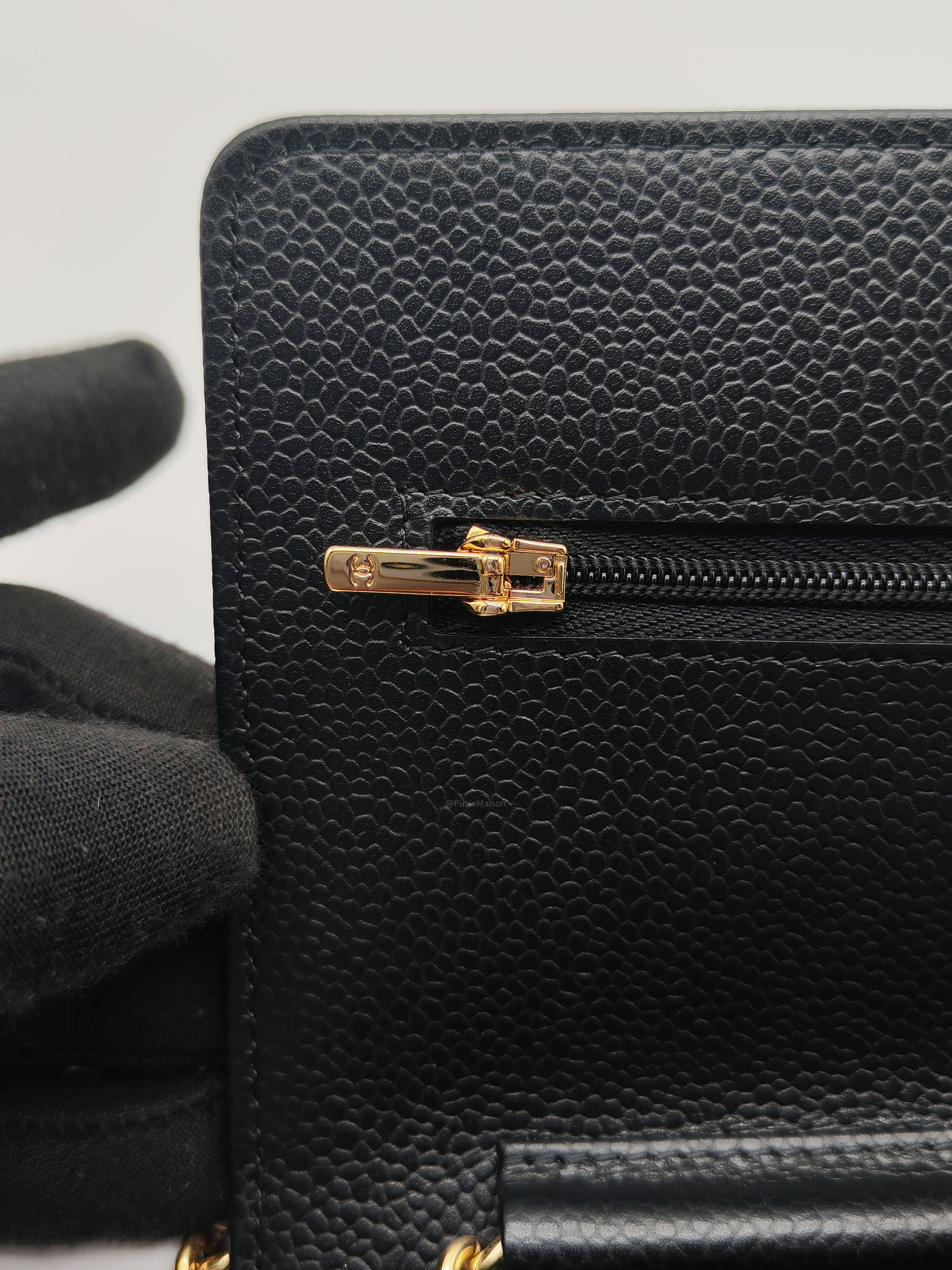 Chanel Classic Wallet on Chain (WOC) in Black Caviar Leather in Gold Hardware Microchip (HK****3L)